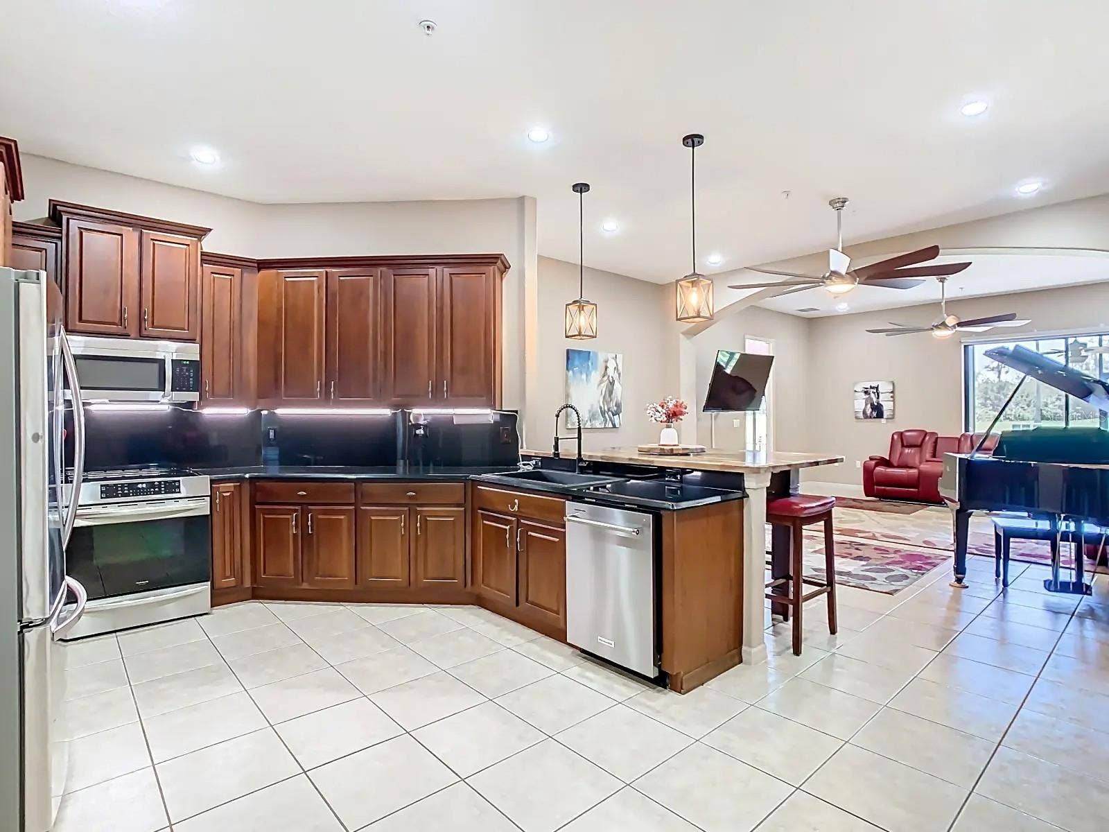 20604 MAXIM PARKWAY, Orlando, FL 32833