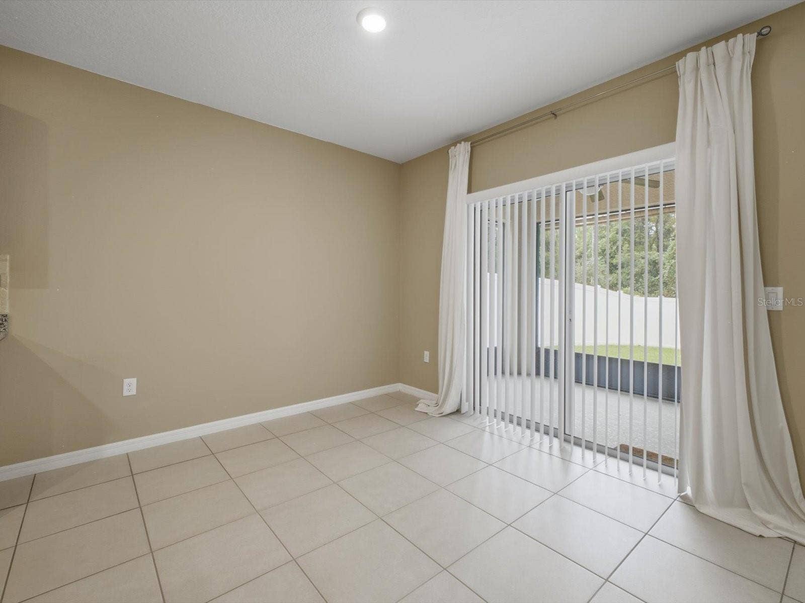 209 TANGLEWOOD DRIVE, Davenport, FL 33896 209 TANGLEWOOD DRIVE, Davenport, FL 33896