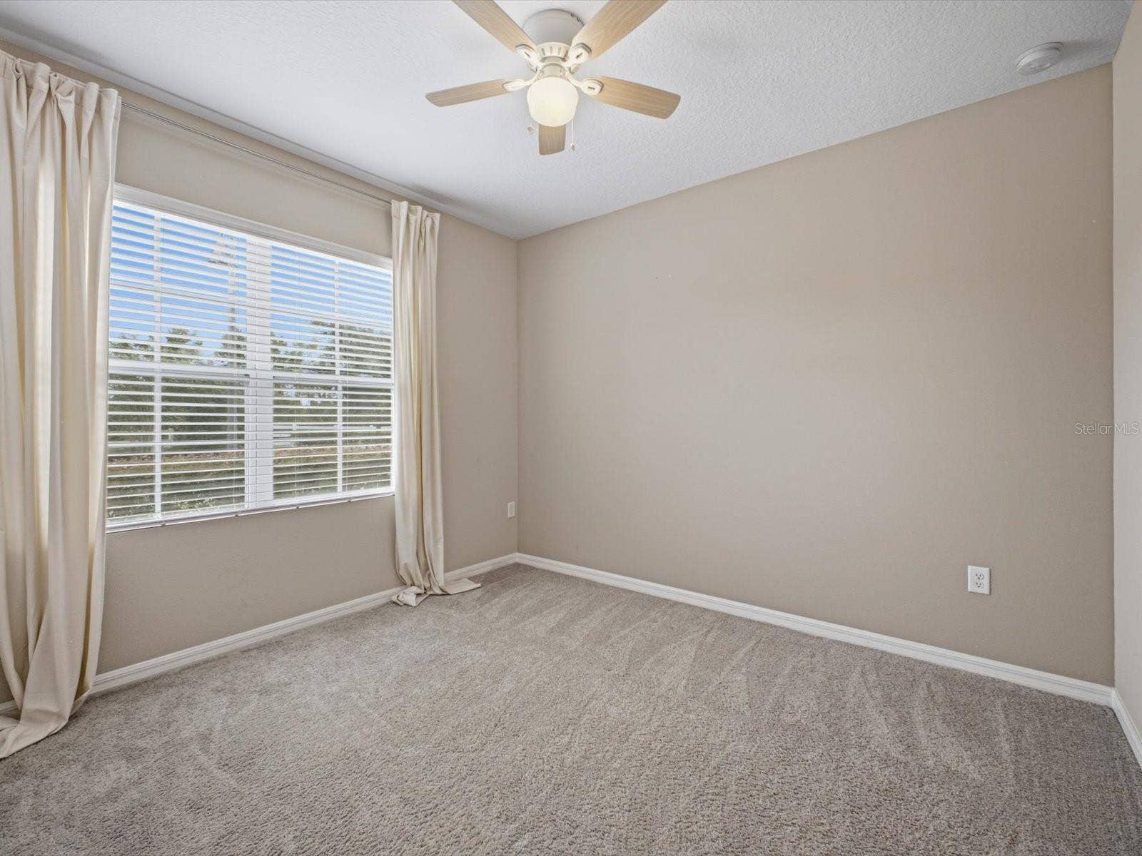 209 TANGLEWOOD DRIVE, Davenport, FL 33896 209 TANGLEWOOD DRIVE, Davenport, FL 33896