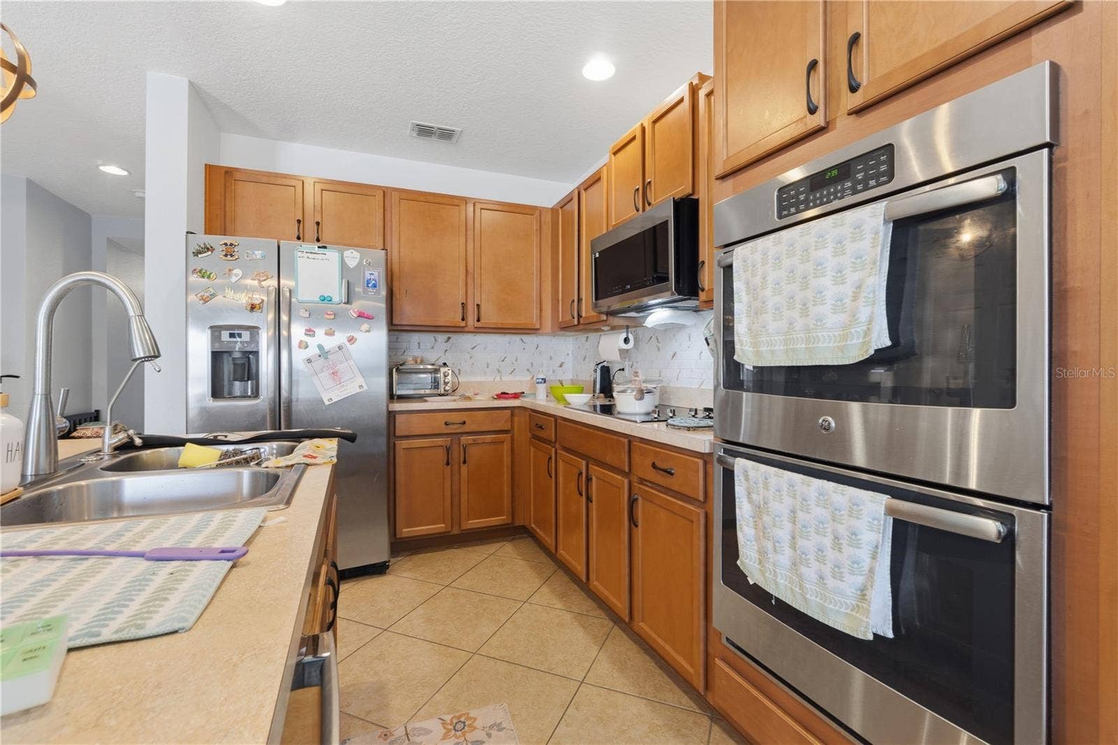 272 SPARROW HAWK DRIVE, Groveland, FL 34736 272 SPARROW HAWK DRIVE, Groveland, FL 34736