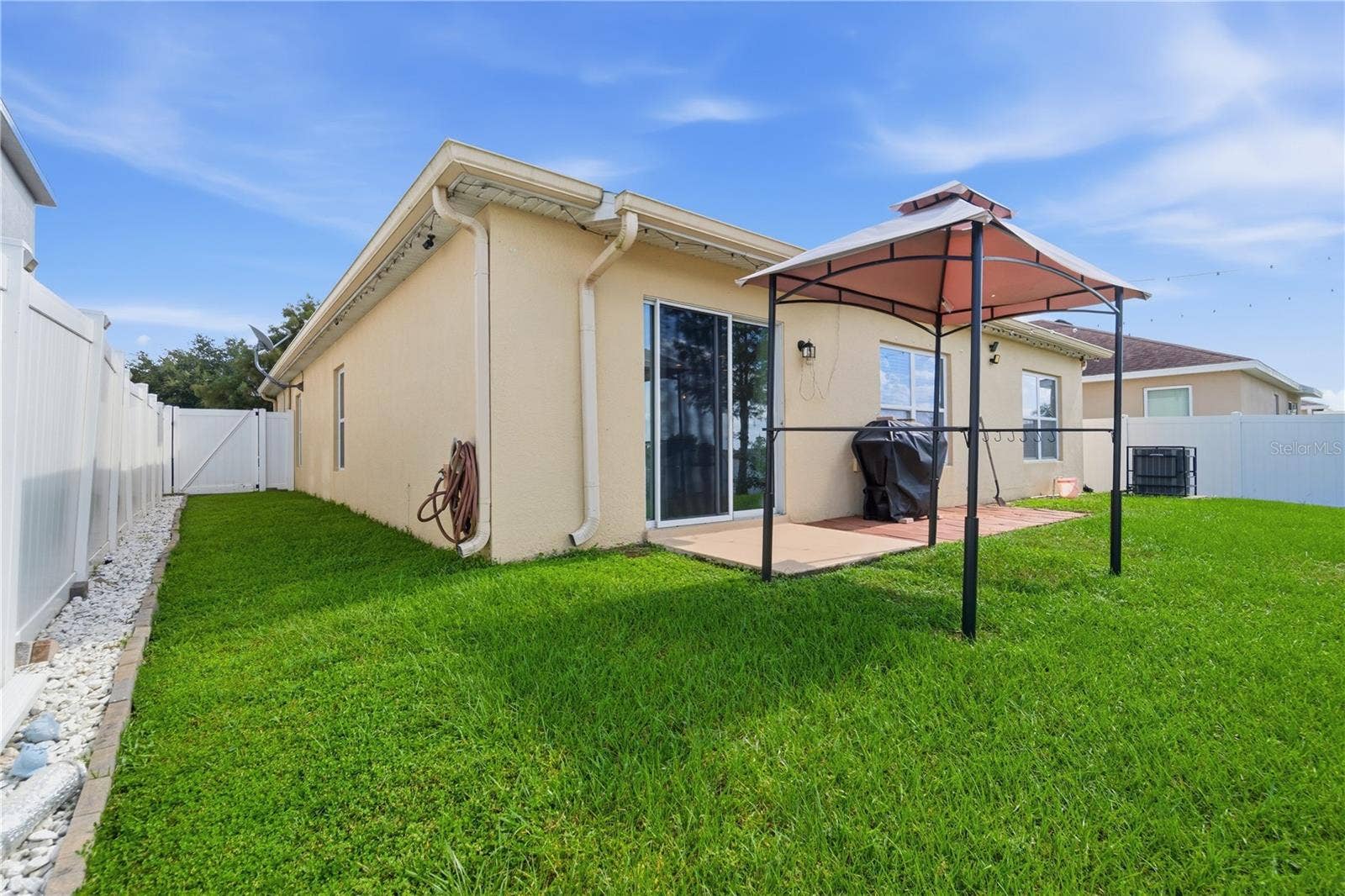 272 SPARROW HAWK DRIVE, Groveland, FL 34736 272 SPARROW HAWK DRIVE, Groveland, FL 34736
