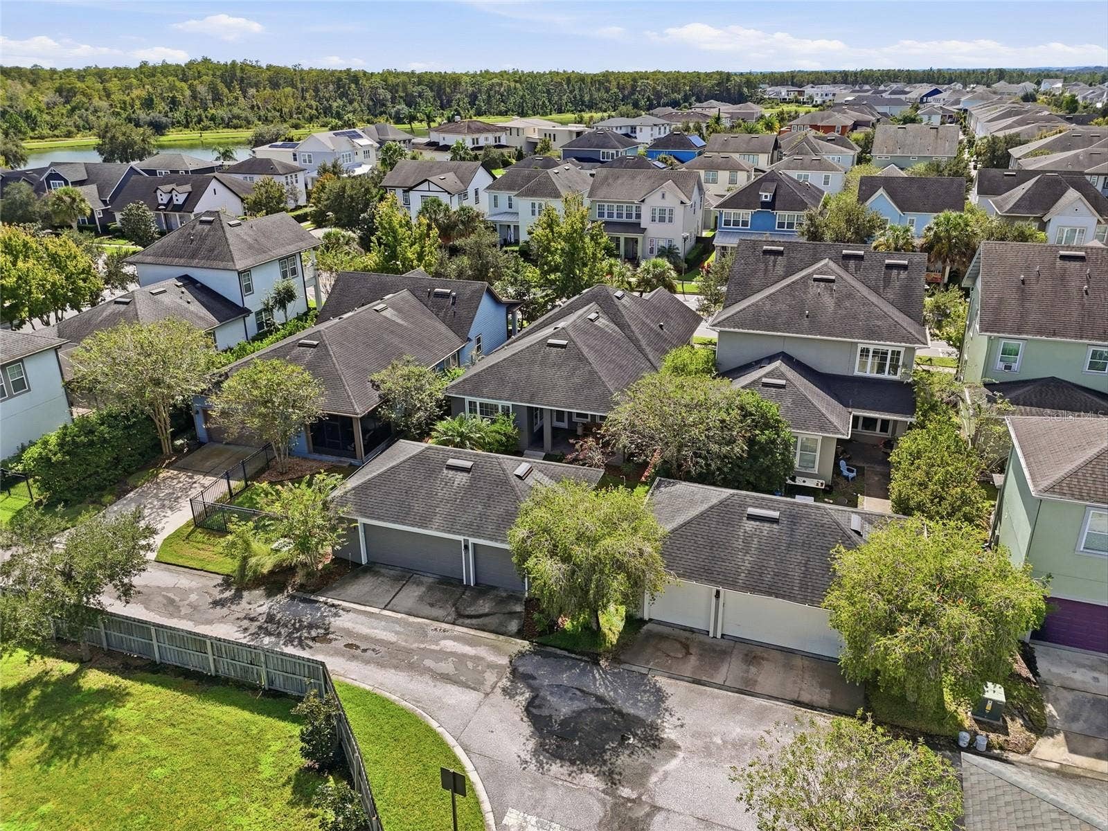 8363 LAUREATE BOULEVARD, Orlando, FL 32827
