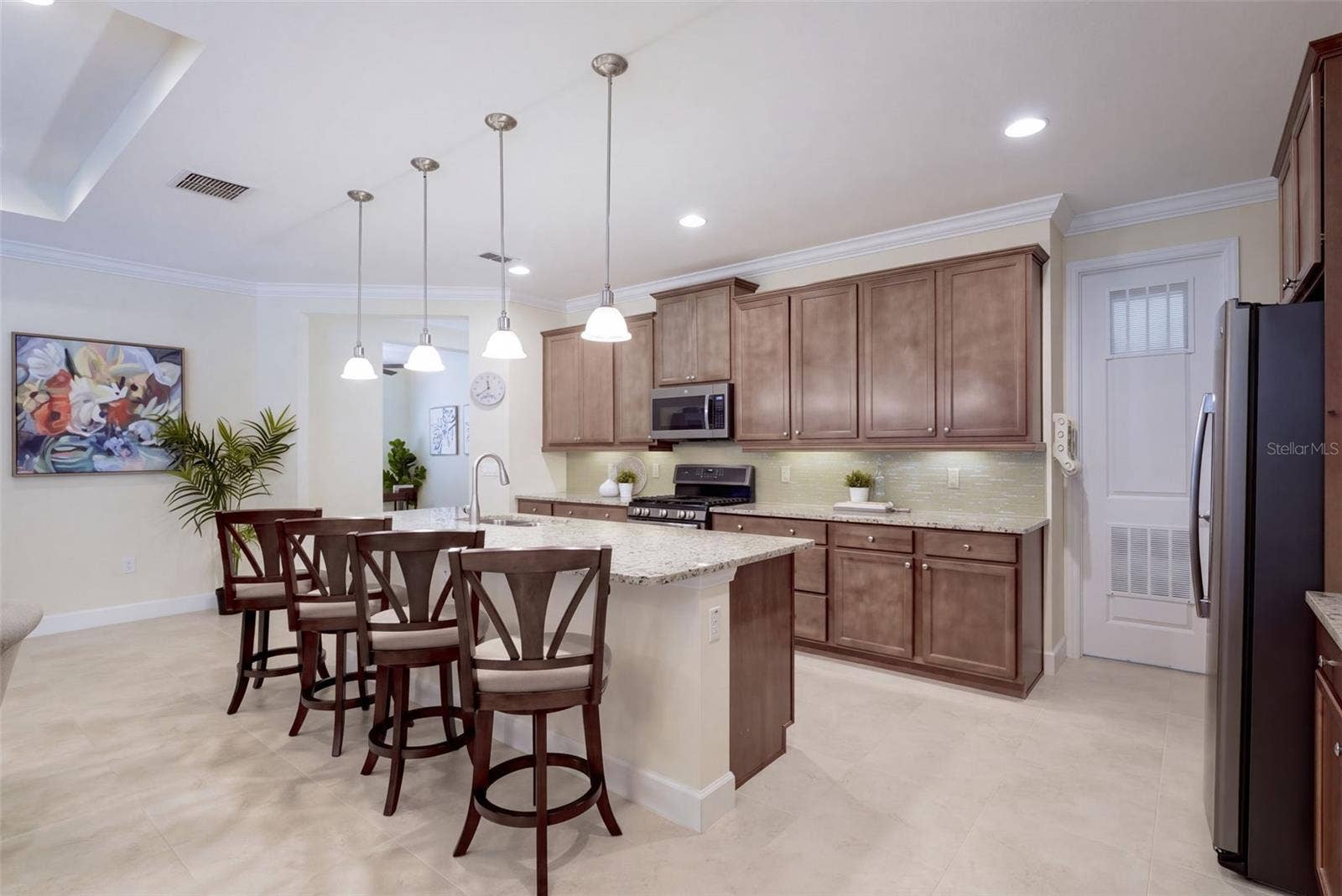 1233 EGGLESTON DRIVE, Deland, FL 32724 Spacious breakfast island & walk-in pantry for the Kitchen