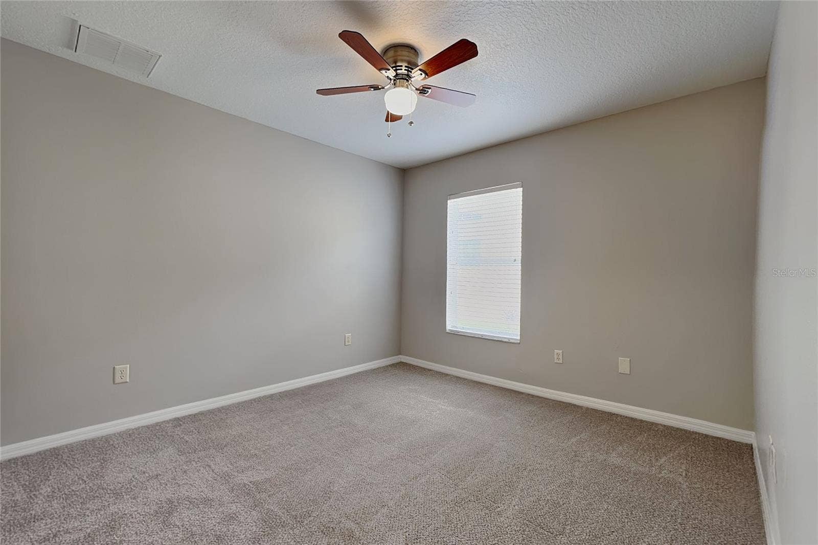 Spring Hill, FL 34609 Spring Hill, FL 34609