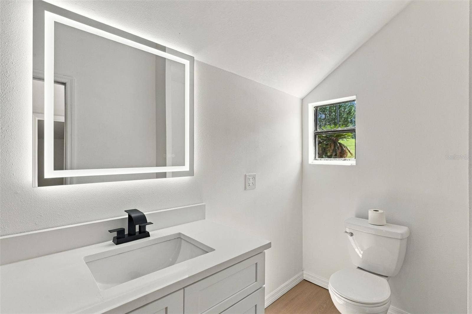 Guest House Bathroom