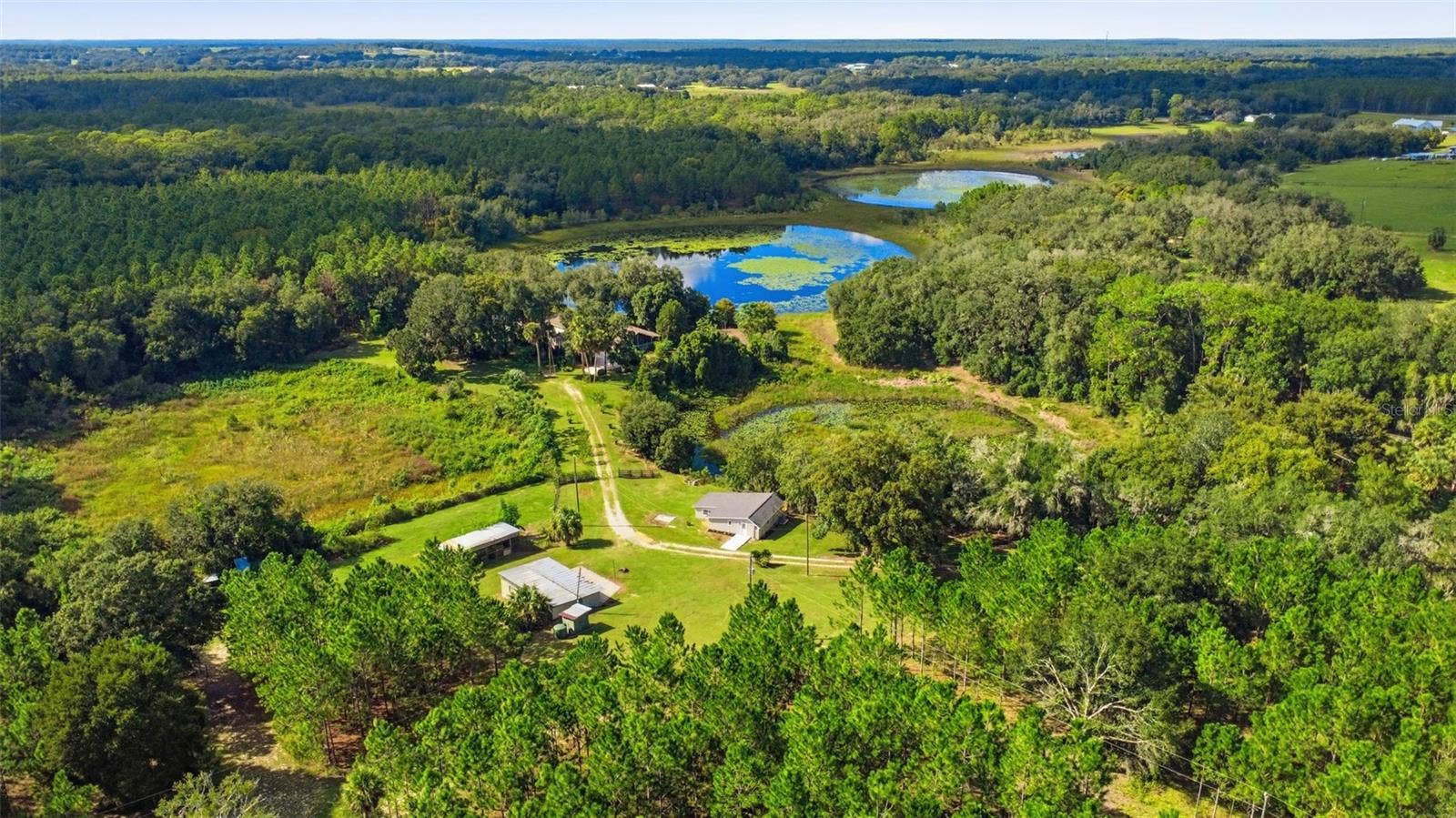 41520 CHARM LAKE DRIVE, Umatilla, FL 32784