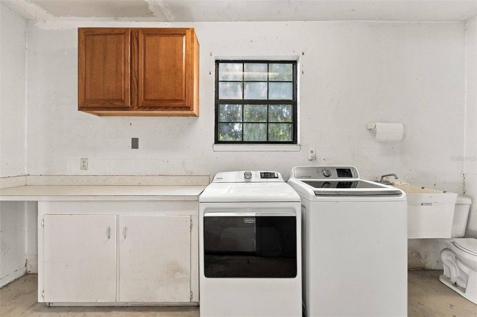 Main house Laundry