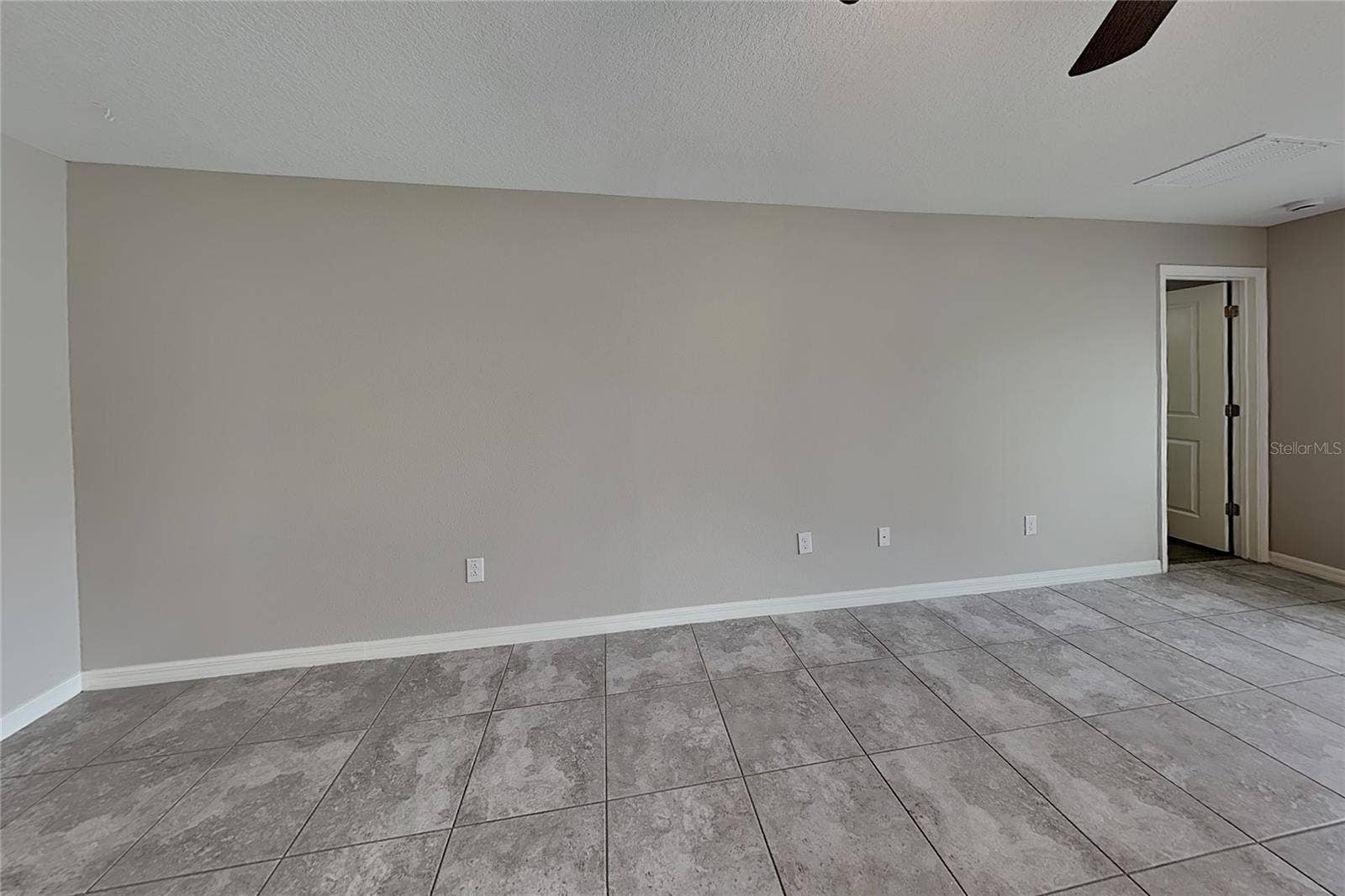Wimauma, FL 33598 Wimauma, FL 33598