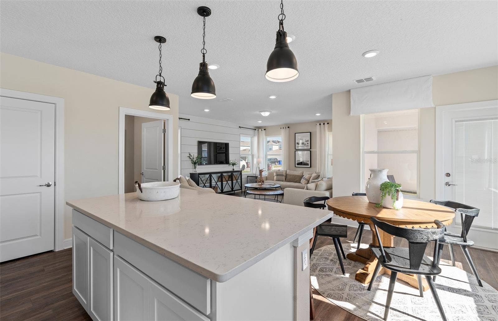 2628 CLEAR NIGHT AVENUE, Kissimmee, FL 34744 Model Home Design Only. Pictures and furnishings are for illustrative purposes only. Elevations, colors and options may vary. Furniture is for model home staging only.