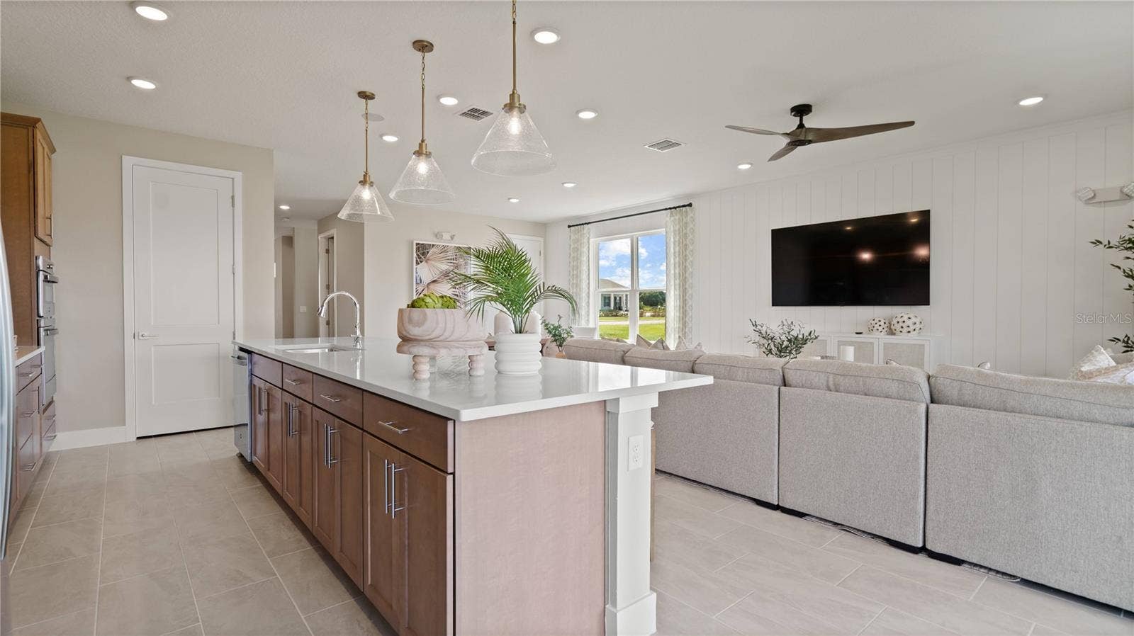 30337 EMERALD FOREST DRIVE, Mount Dora, FL 32757