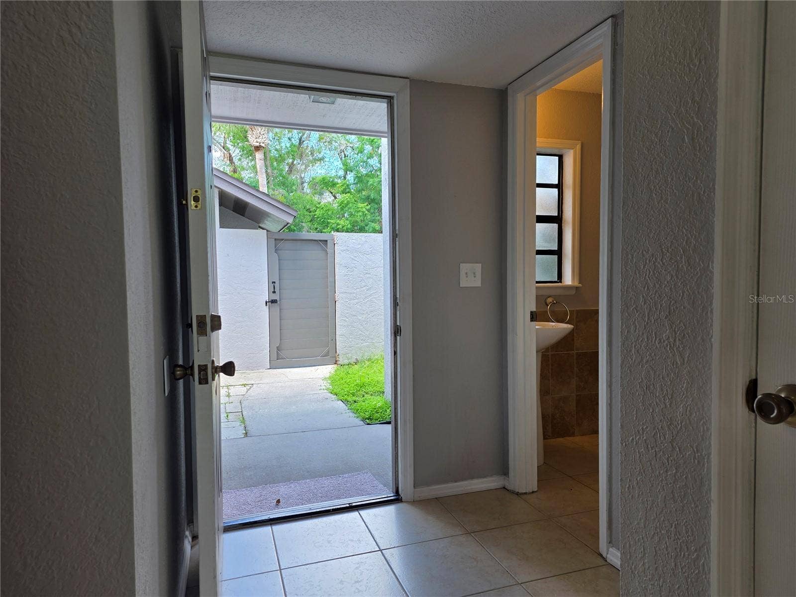 162 OLIVE TREE CIRCLE, Altamonte Springs, FL 32714 162 OLIVE TREE CIRCLE, Altamonte Springs, FL 32714