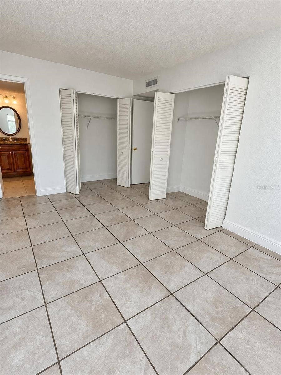 4721 S TEXAS AVENUE, #4721A, Orlando, FL 32839 4721 S TEXAS AVENUE, #4721A, Orlando, FL 32839