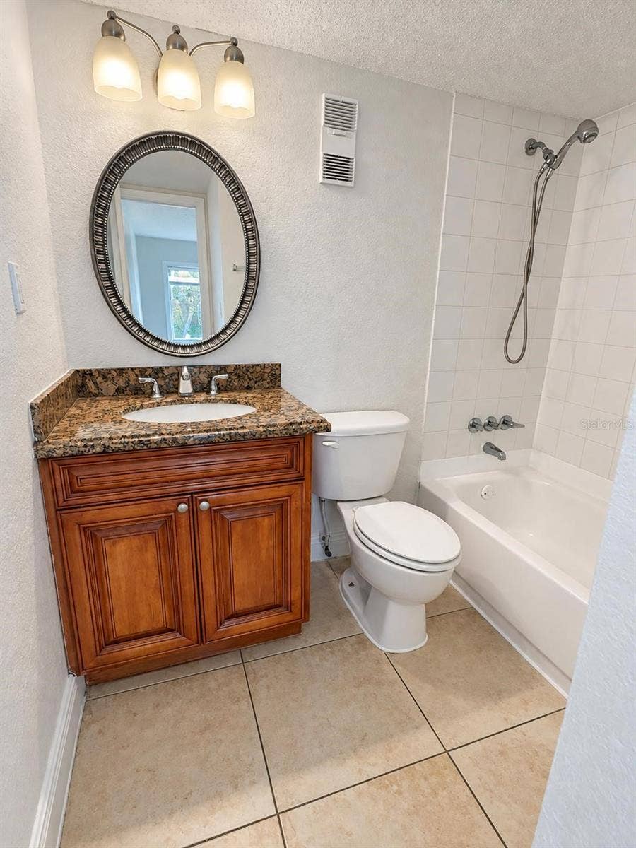 4721 S TEXAS AVENUE, #4721A, Orlando, FL 32839 4721 S TEXAS AVENUE, #4721A, Orlando, FL 32839