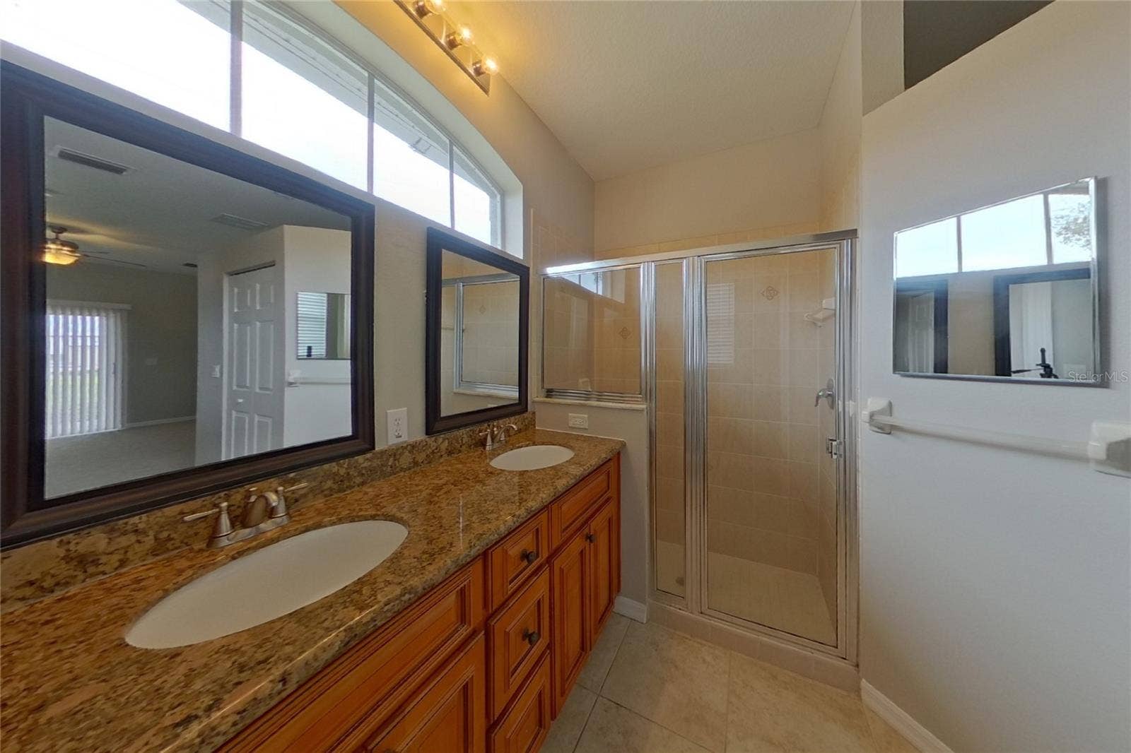 Tarpon Springs, FL 34689 Tarpon Springs, FL 34689