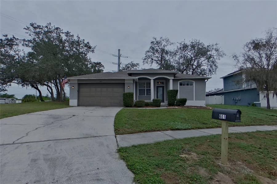 Property photo for Tarpon Springs, FL
