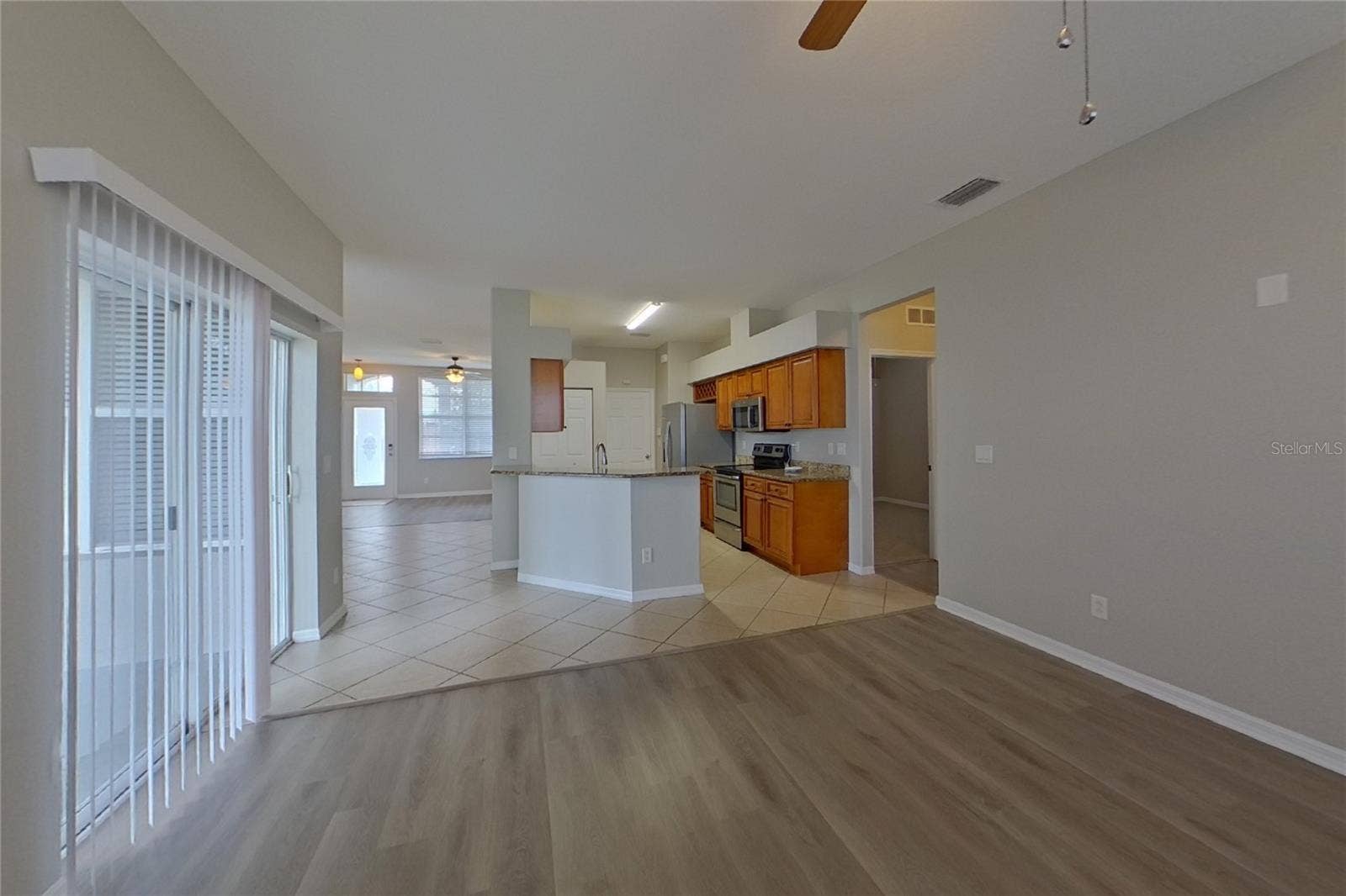 Tarpon Springs, FL 34689 Tarpon Springs, FL 34689