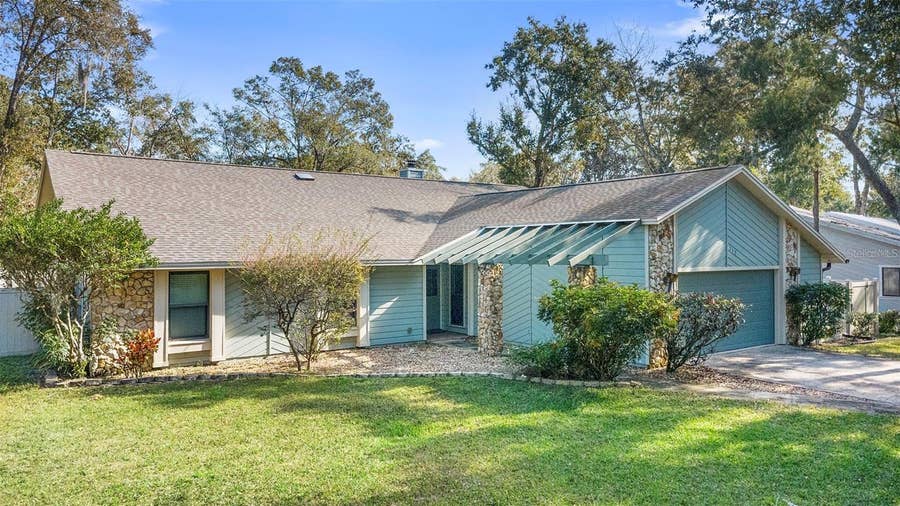 Property photo for 317 OAK FERN CIRCLE, Ormond Beach, FL