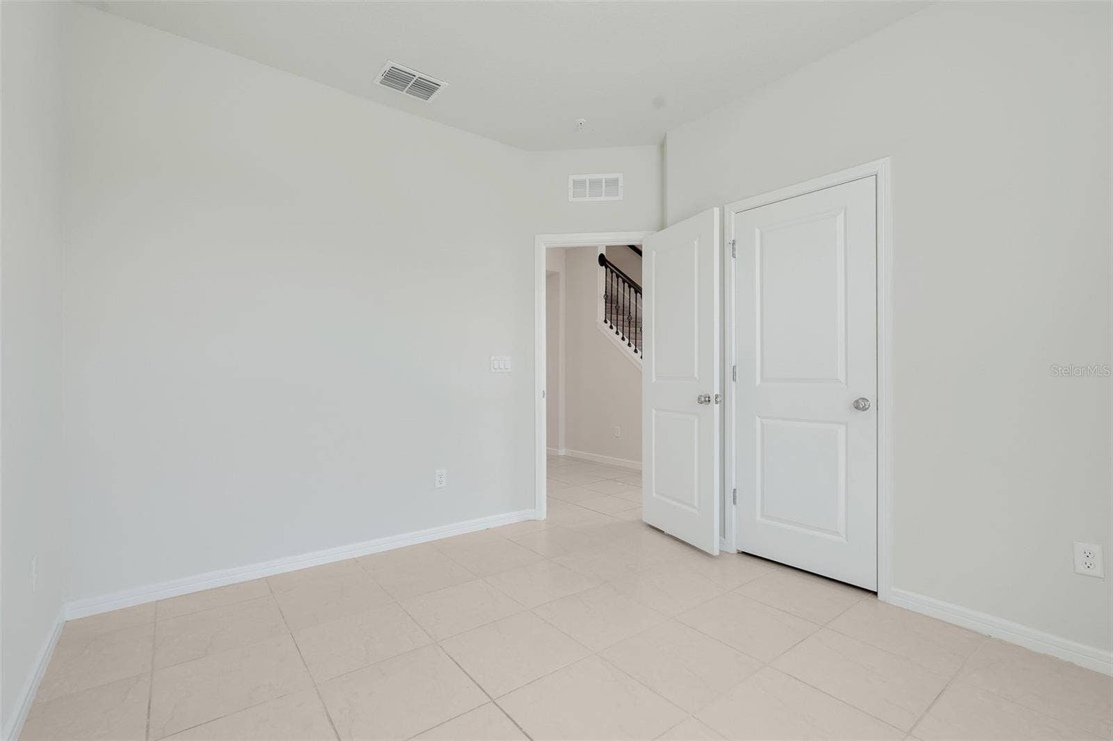 10481 FOLLY BEACH ROAD, Orlando, FL 32827