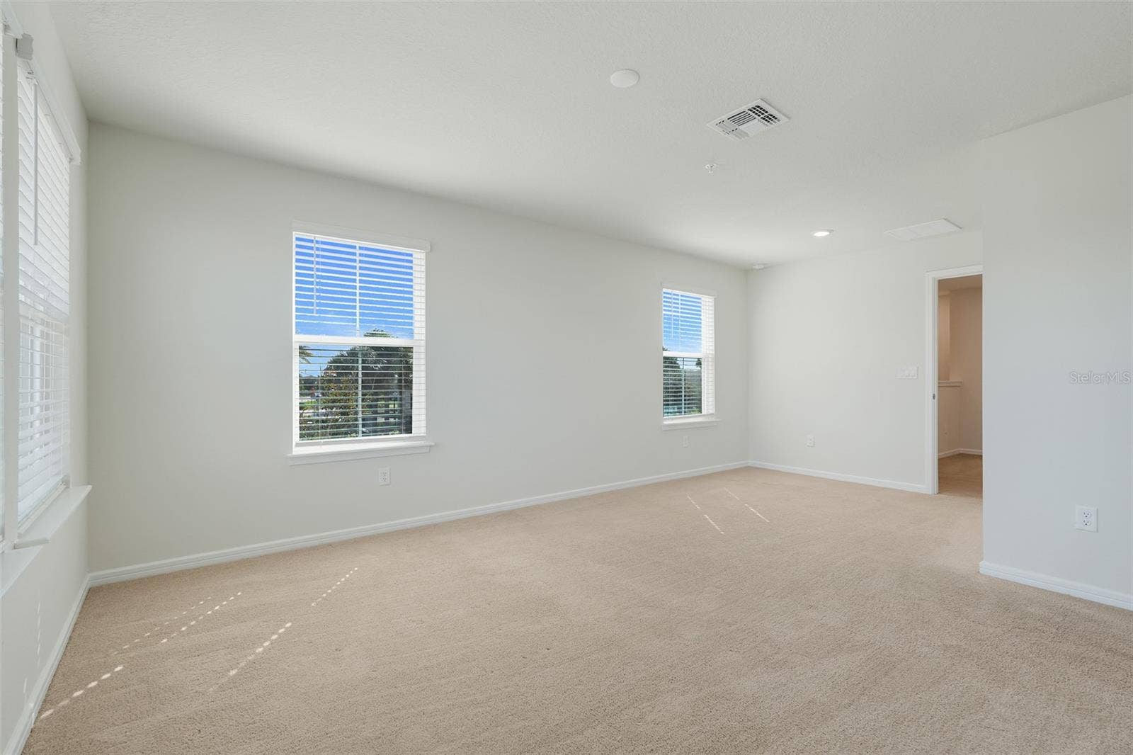 10481 FOLLY BEACH ROAD, Orlando, FL 32827
