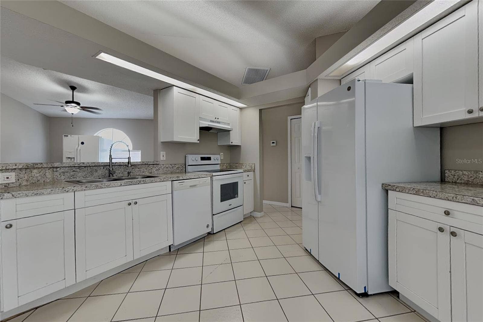 Spring Hill, FL 34608 Spring Hill, FL 34608