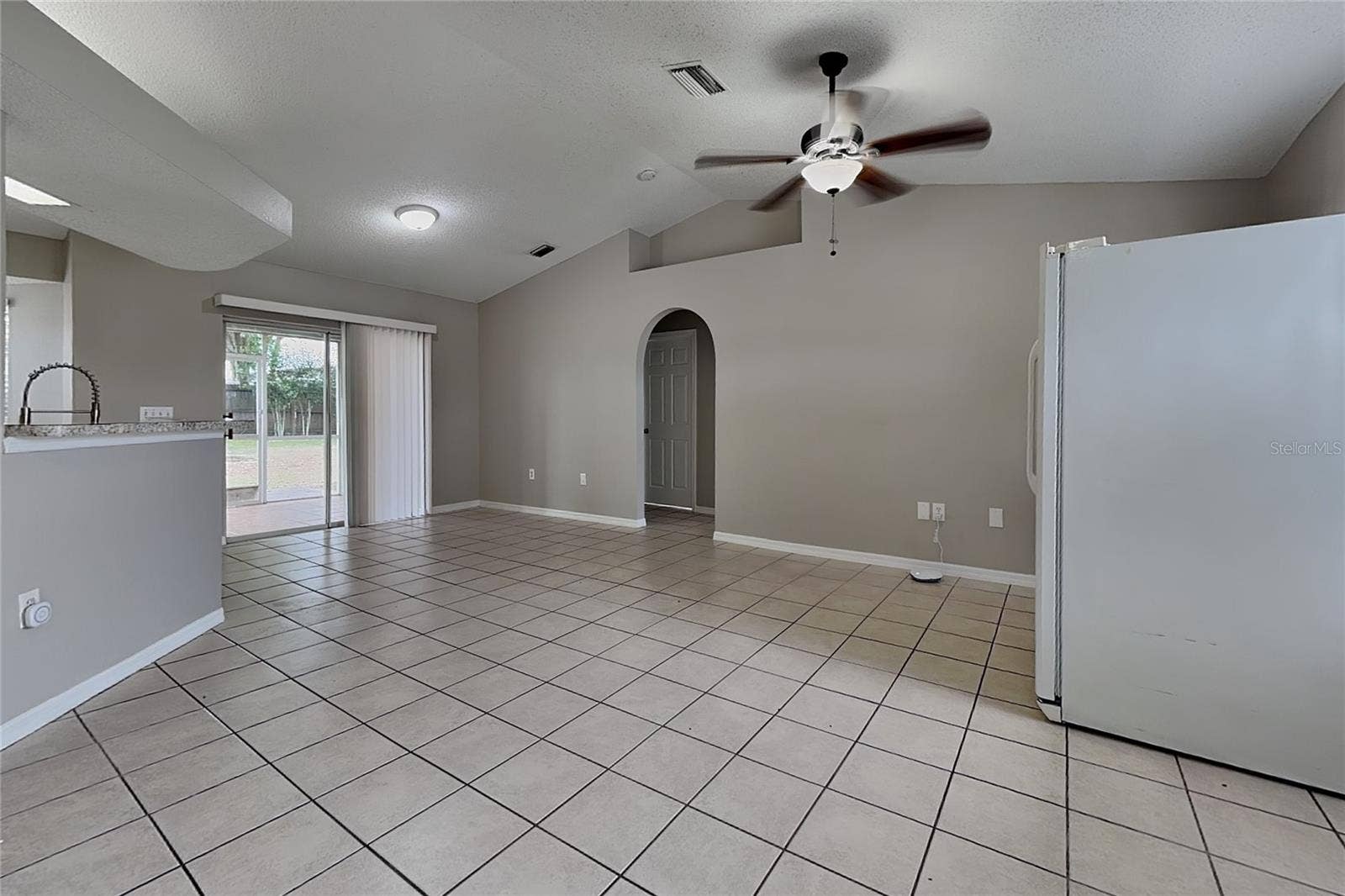 Spring Hill, FL 34608 Spring Hill, FL 34608