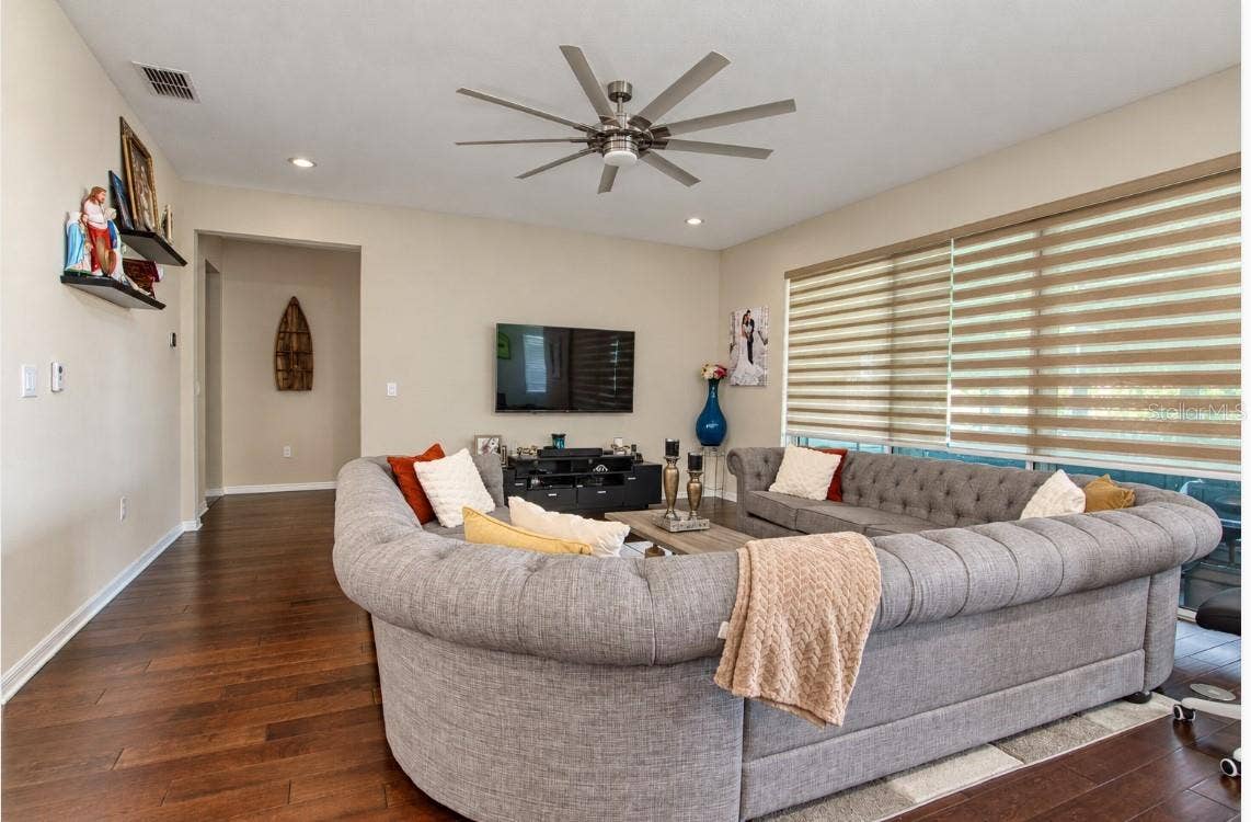 1900 DONAHUE DRIVE, Ocoee, FL 34761
