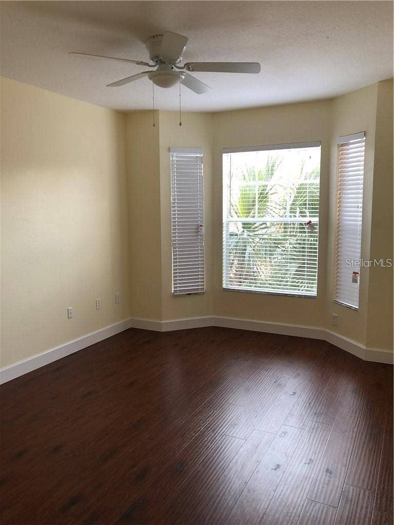 5536 METROWEST BOULEVARD, #8-202, Orlando, FL 32811 5536 METROWEST BOULEVARD, #8-202, Orlando, FL 32811
