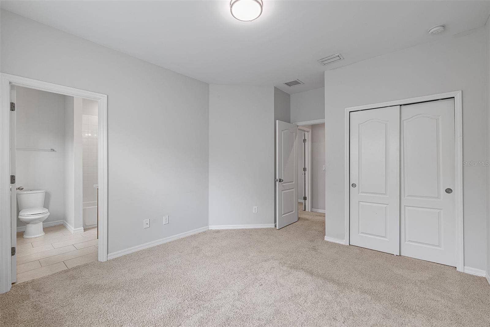 11945 WATER RUN ALLEY, Windermere, FL 34786