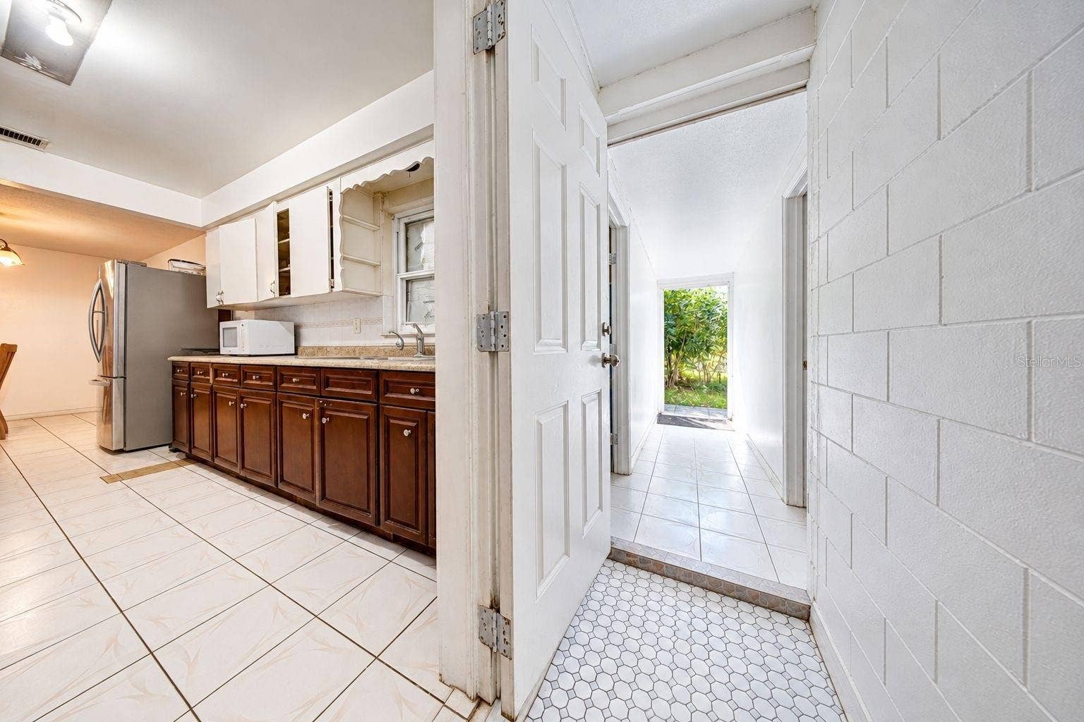 4314 DERBYSHIRE LANE, Orlando, FL 32812 4314 DERBYSHIRE LANE, Orlando, FL 32812