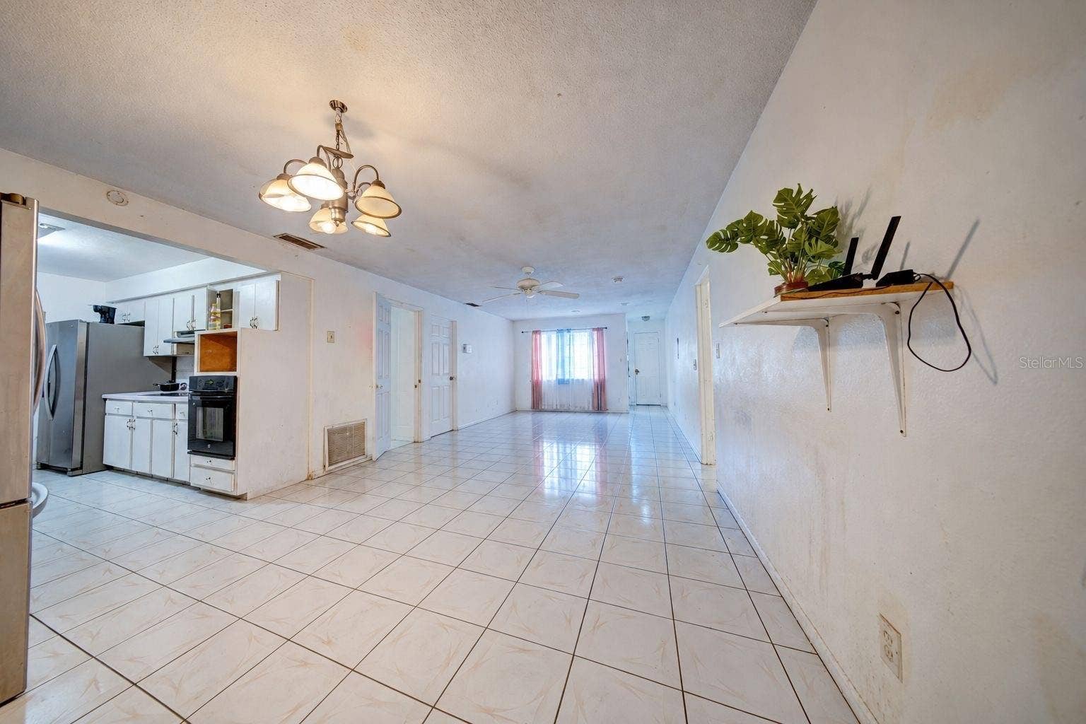 4314 DERBYSHIRE LANE, Orlando, FL 32812 4314 DERBYSHIRE LANE, Orlando, FL 32812