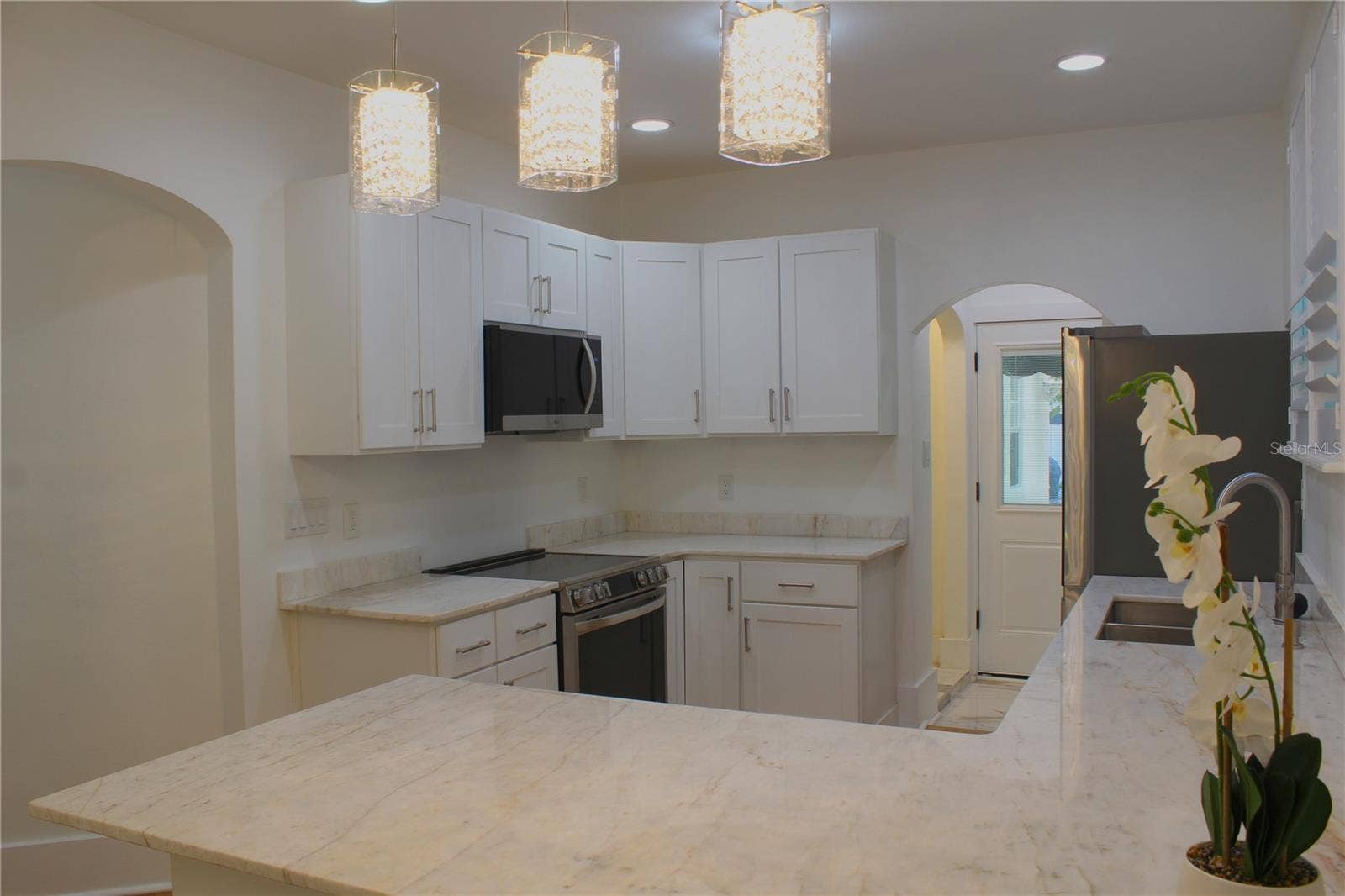 908 S SUMMERLIN AVENUE, Orlando, FL 32806