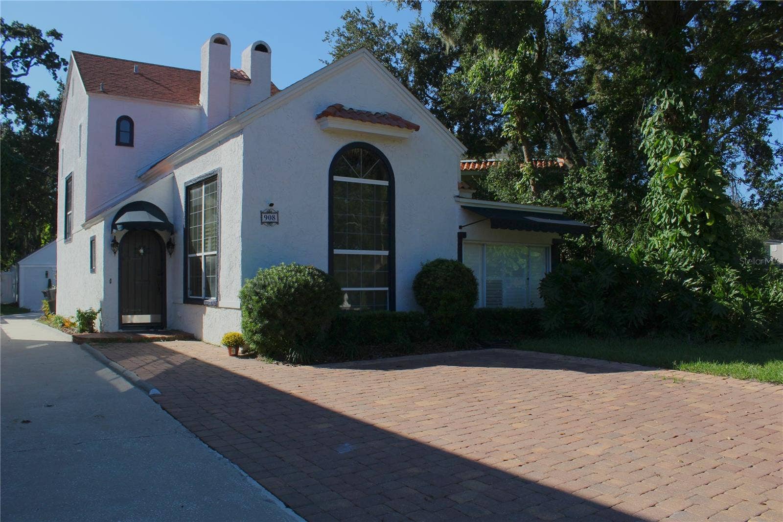 908 S SUMMERLIN AVENUE, Orlando, FL 32806