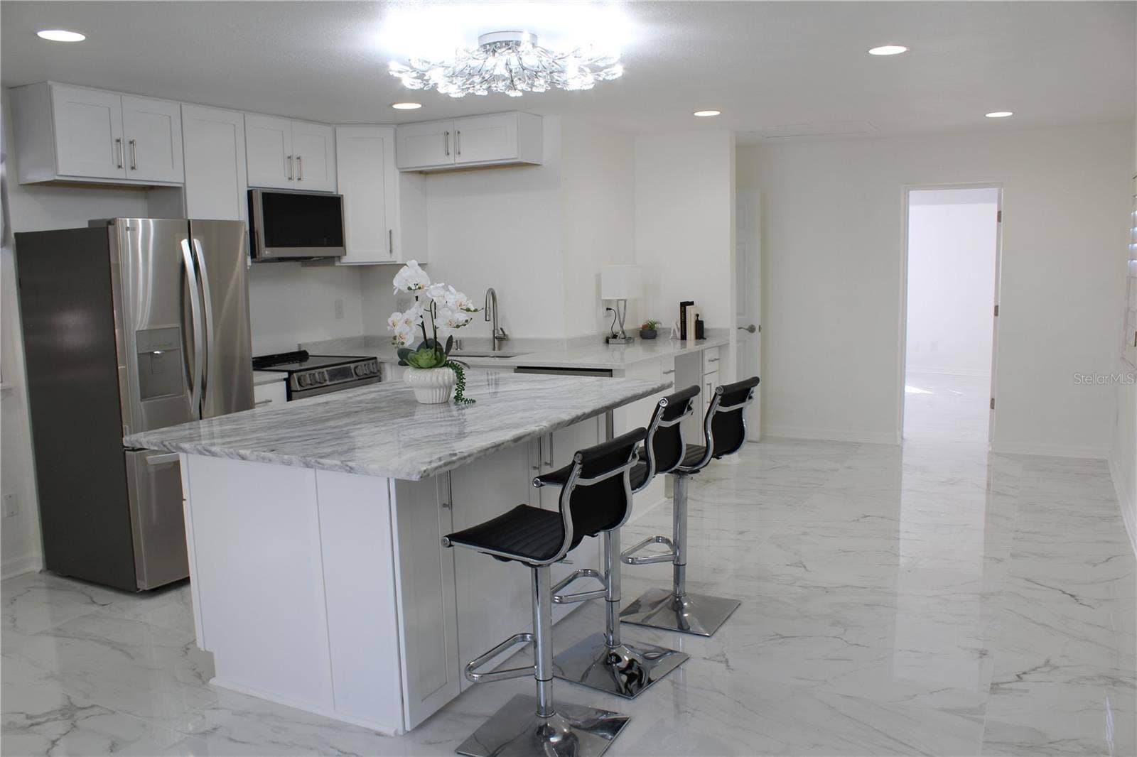908 S SUMMERLIN AVENUE, Orlando, FL 32806