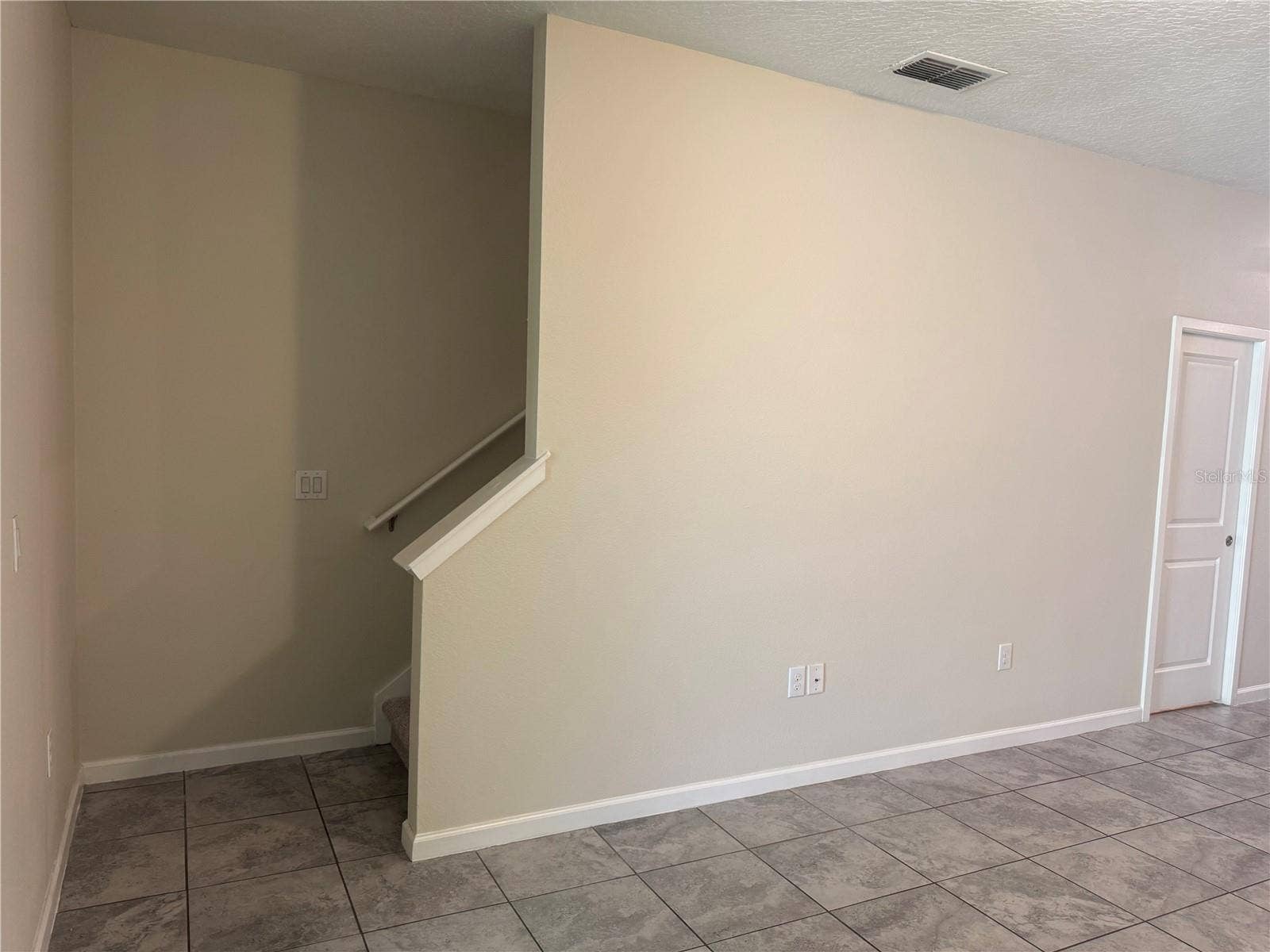 9974 RED EAGLE DRIVE, Orlando, FL 32825
