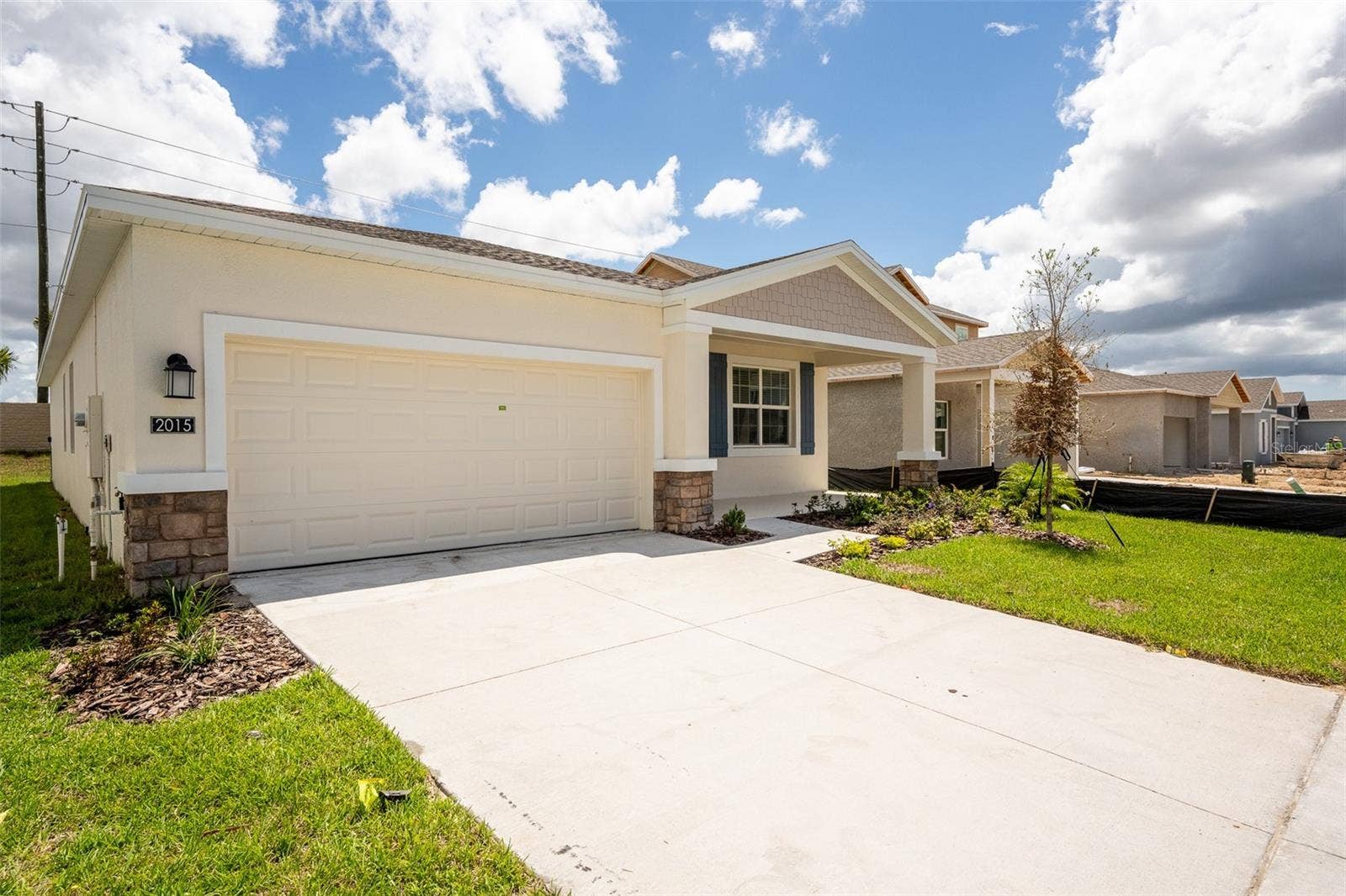 2015 PUNCH BOWL AVENUE, Davenport, FL 33837 2015 PUNCH BOWL AVENUE, Davenport, FL 33837