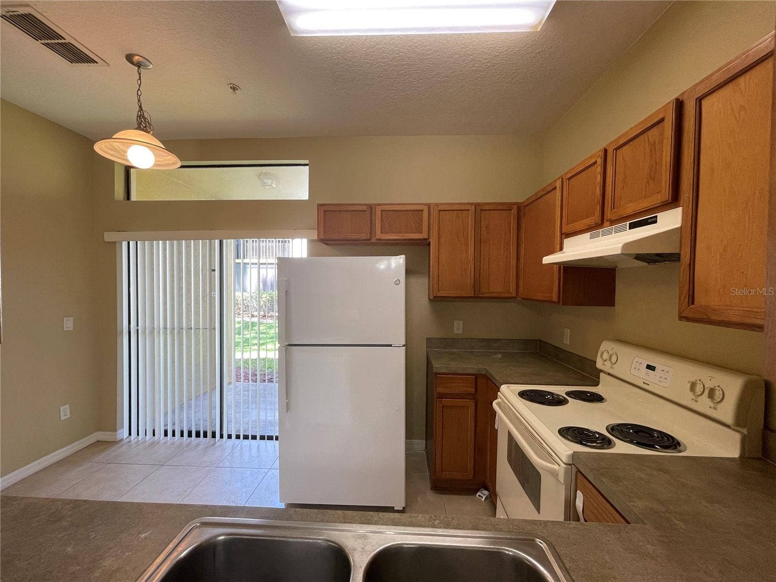 6007 SCOTCHWOOD GLEN, #32, Orlando, FL 32822