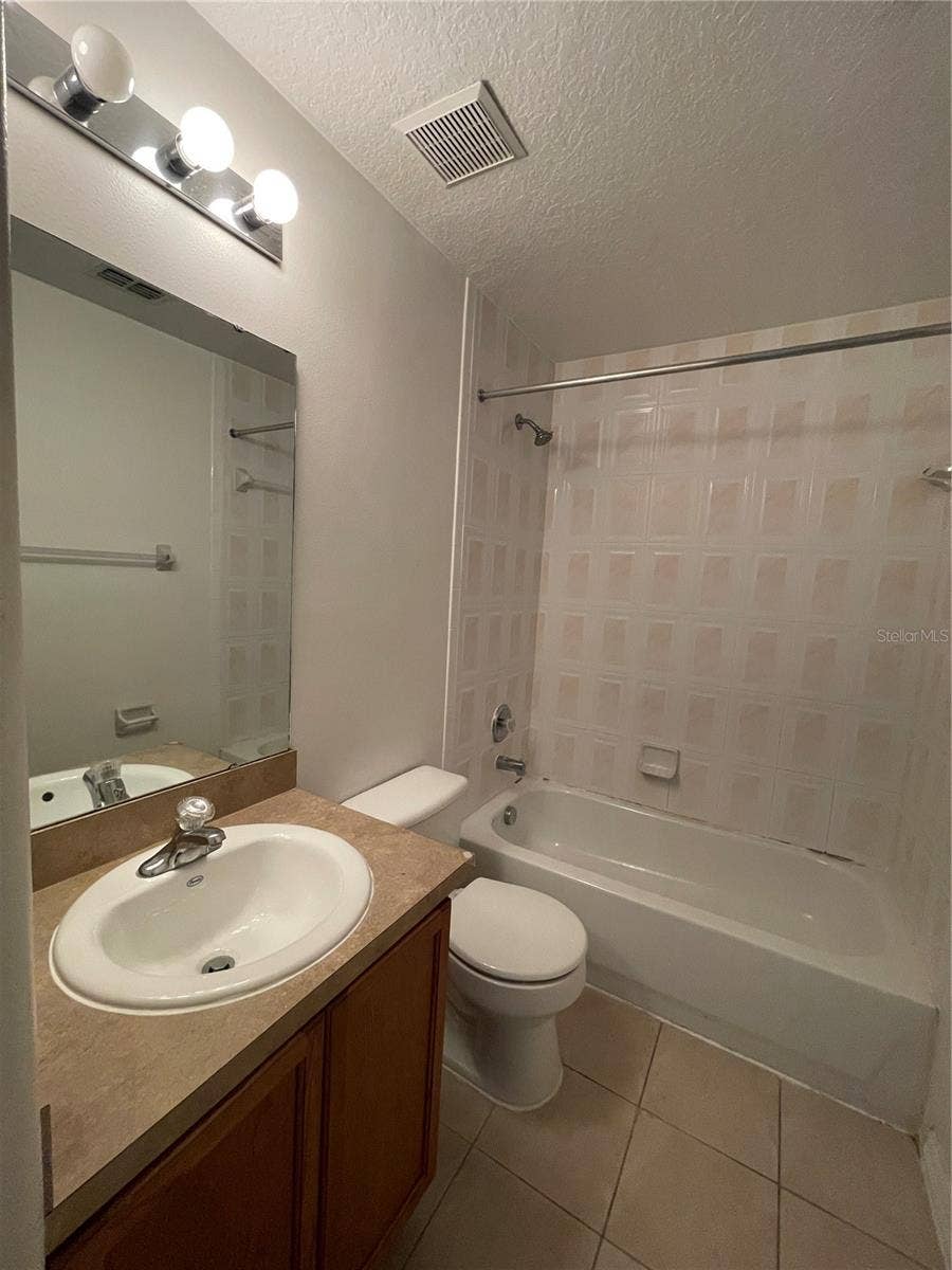 6007 SCOTCHWOOD GLEN, #32, Orlando, FL 32822