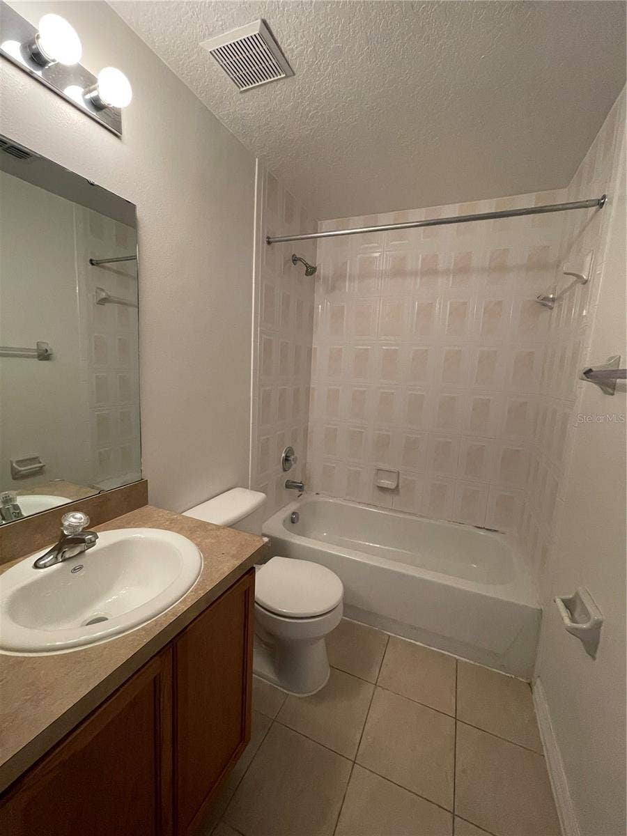 6007 SCOTCHWOOD GLEN, #32, Orlando, FL 32822