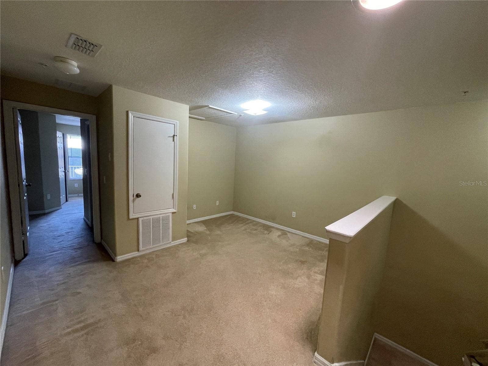 6007 SCOTCHWOOD GLEN, #32, Orlando, FL 32822