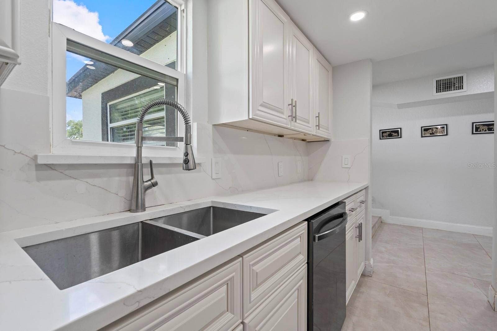 2509 APPY LANE, Apopka, FL 32712 2509 APPY LANE, Apopka, FL 32712