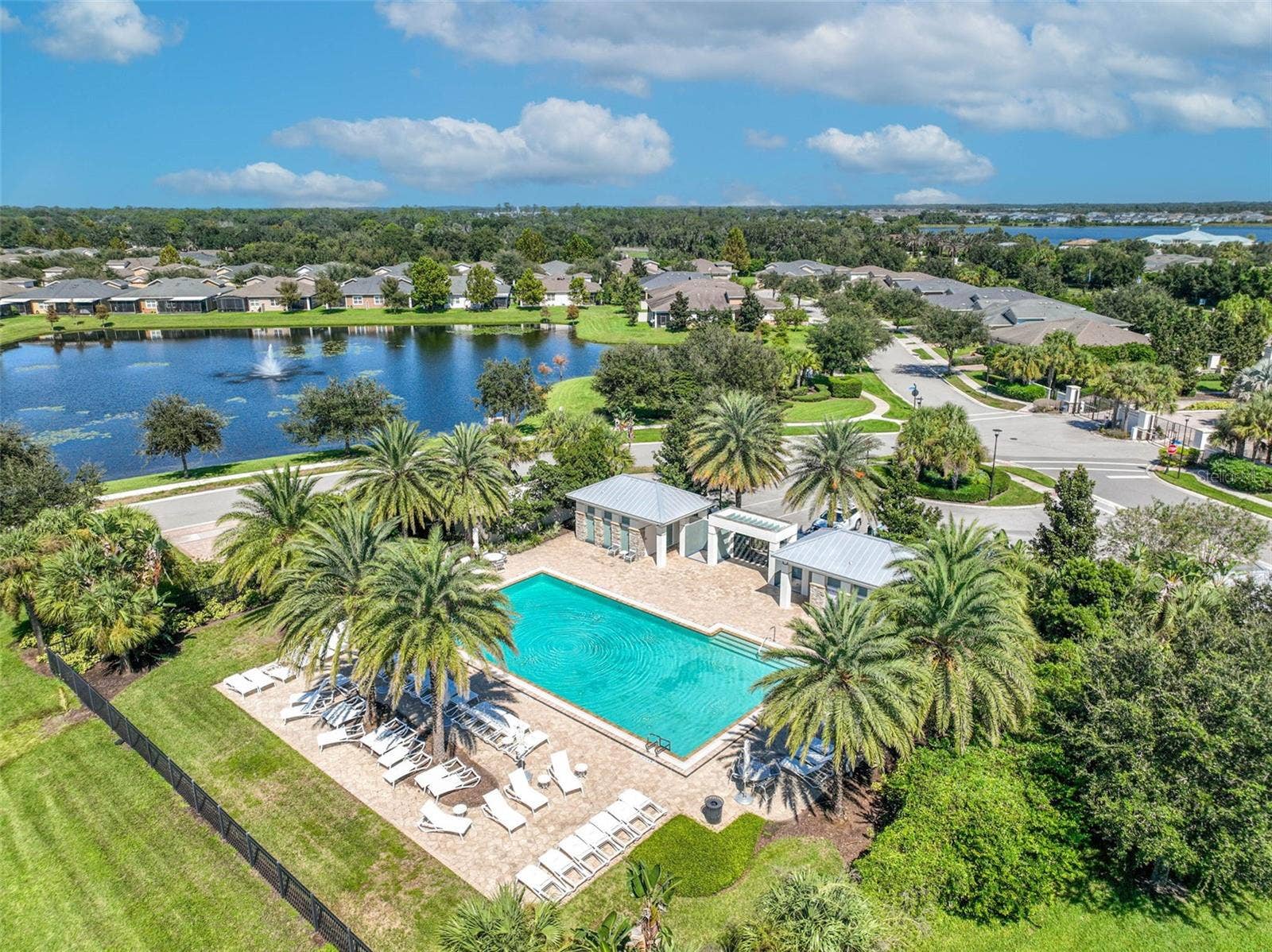 2557 YELLOW BRICK ROAD, St Cloud, FL 34772