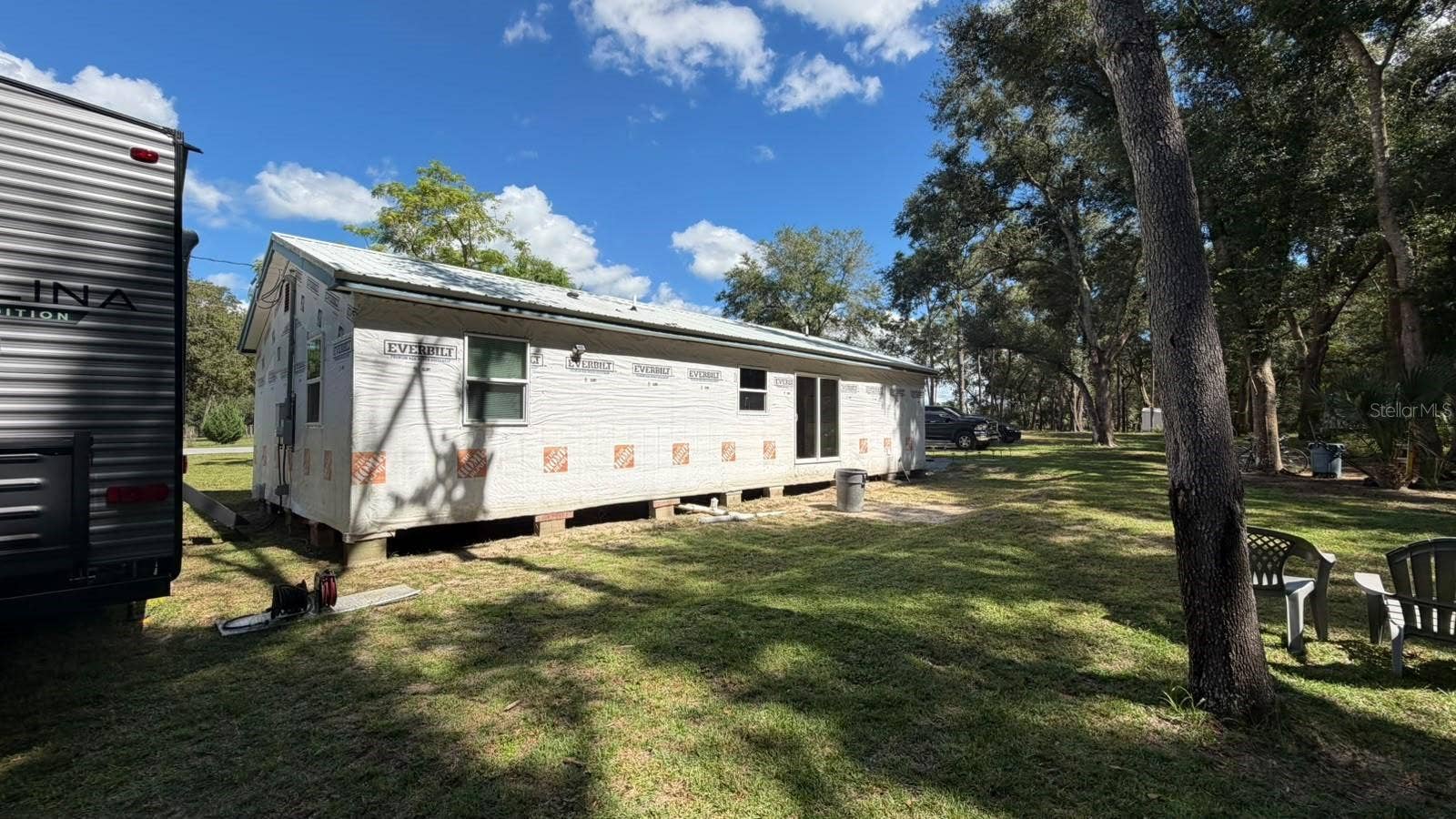 Eustis, FL 32736 Back view