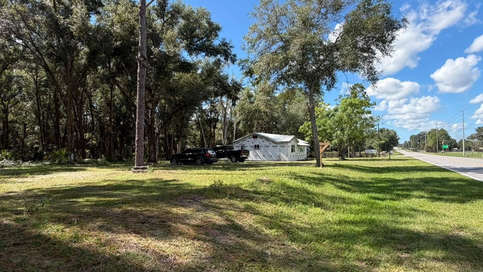 Eustis, FL 32736 Side