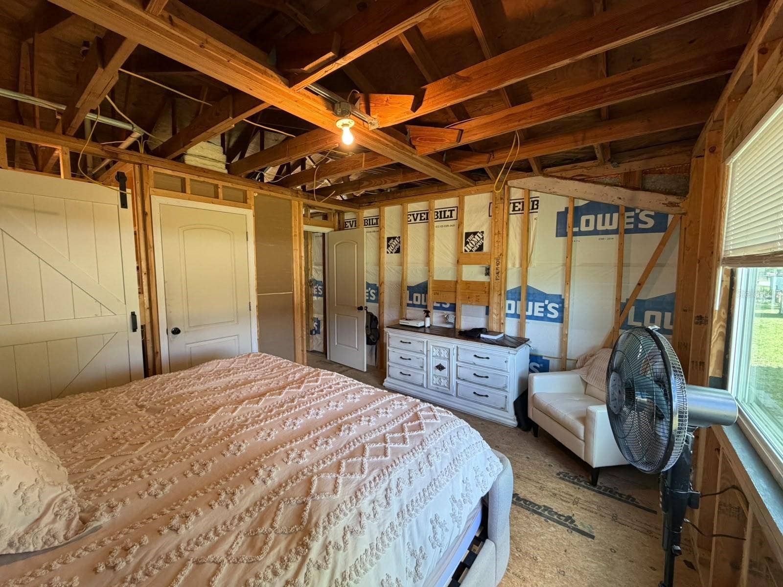 Eustis, FL 32736 Bedroom