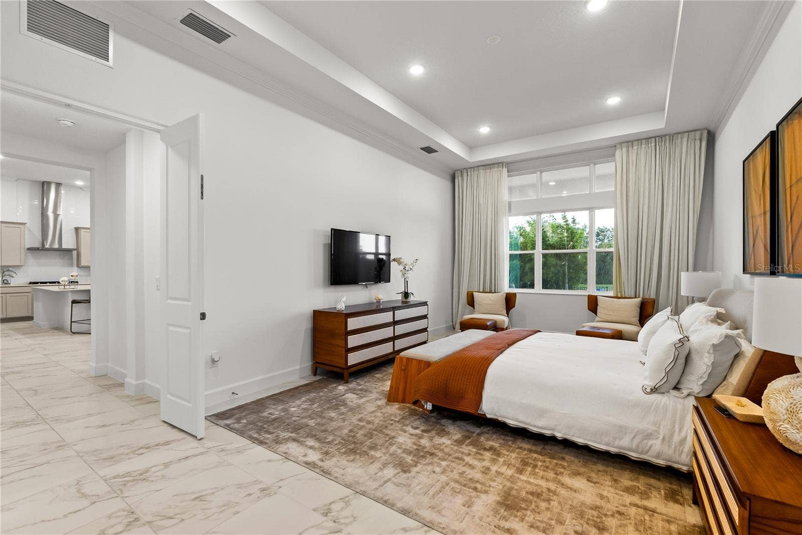 16143 BARKLY RIDGE COURT, Winter Garden, FL 34787 Primary Bedroom / 1st floor