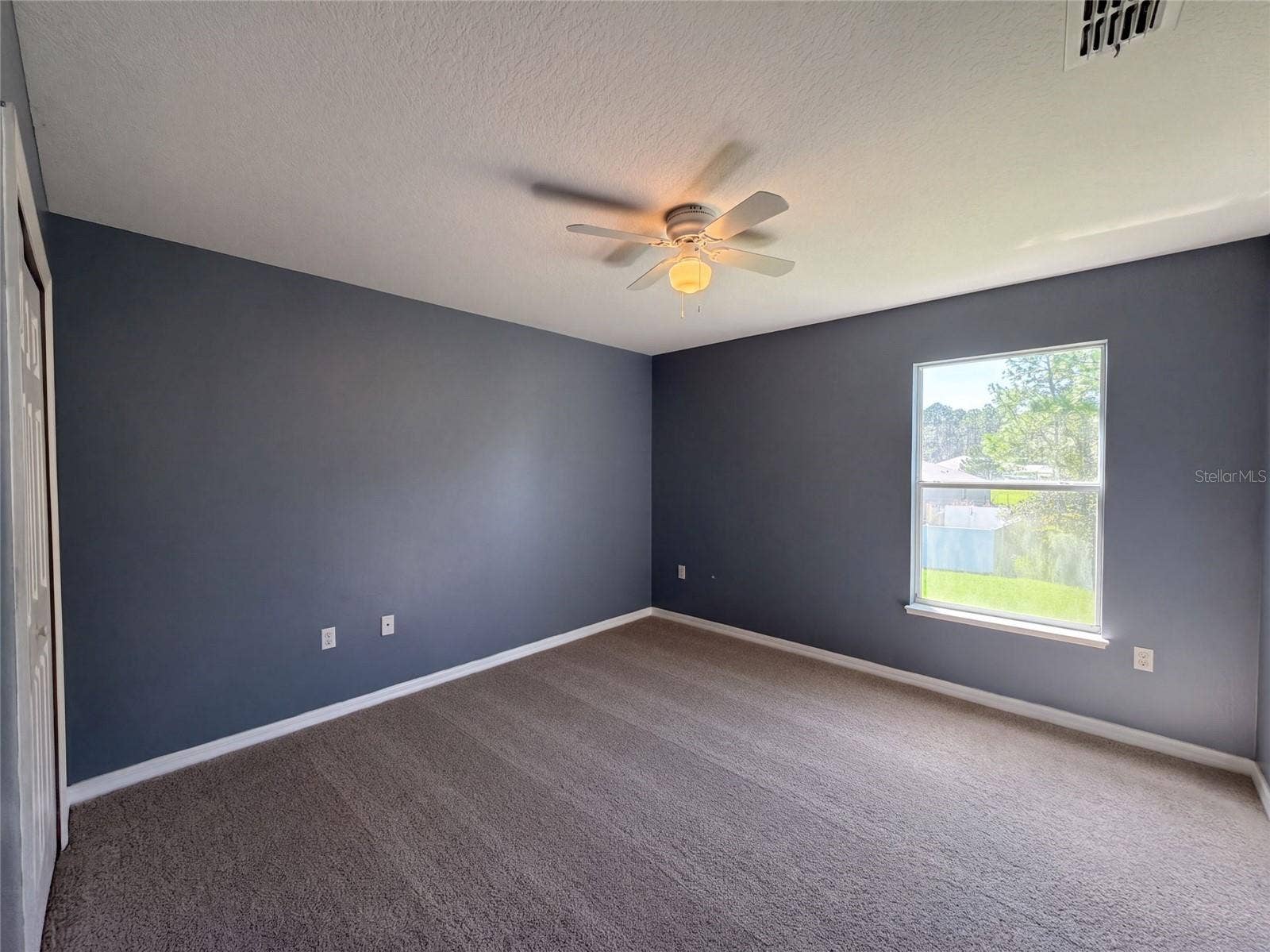 10 FREELAND LANE, Palm Coast, FL 32137
