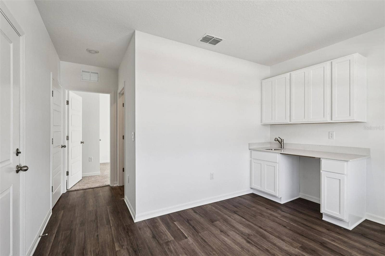 4238 LESTER DRIVE, Lake Wales, FL 33859 4238 LESTER DRIVE, Lake Wales, FL 33859