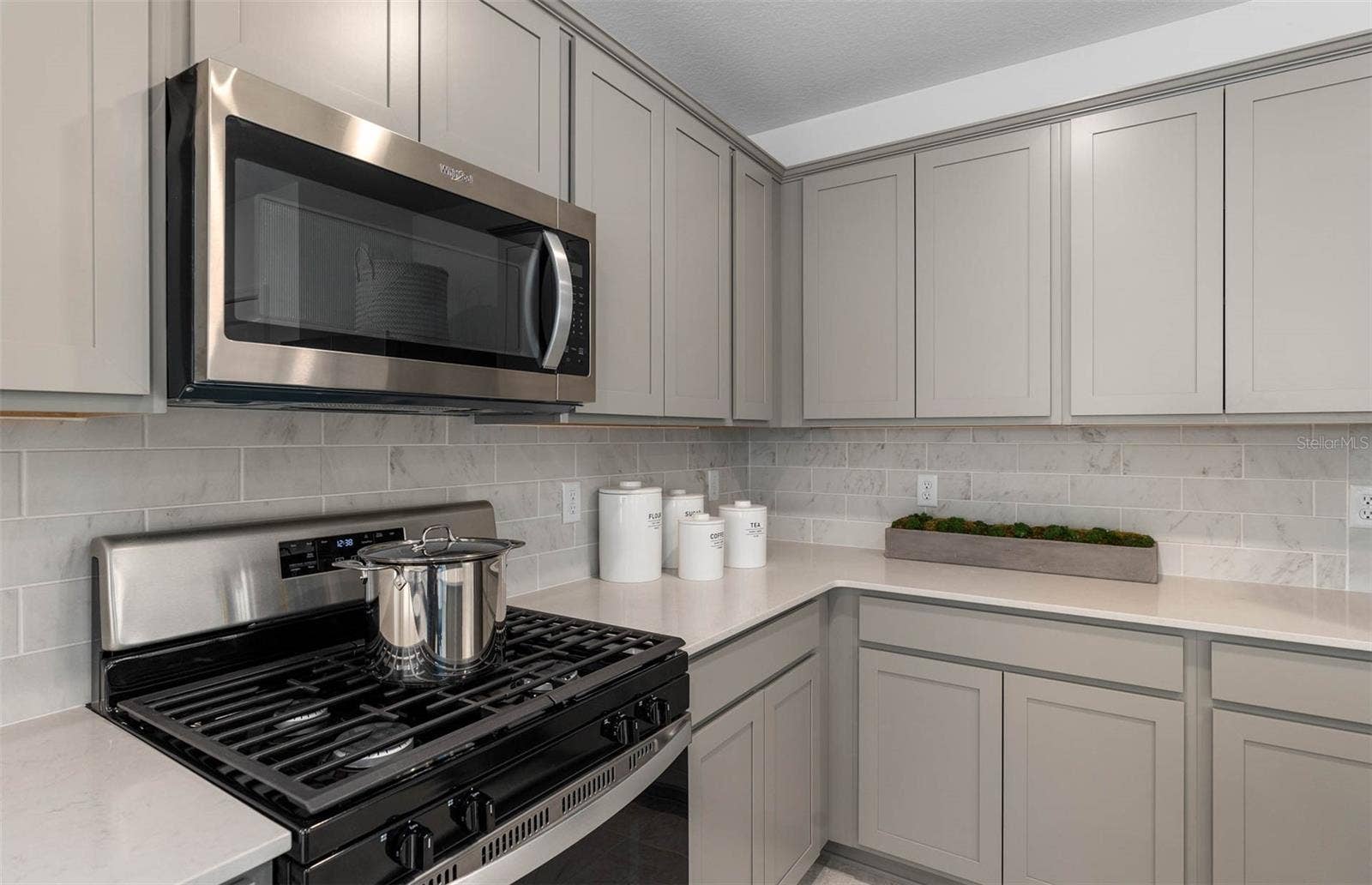 Model Home Design Only. Pictures and furnishings are for illustrative purposes only. Elevations, colors and options may vary. Furniture is for model home staging only.