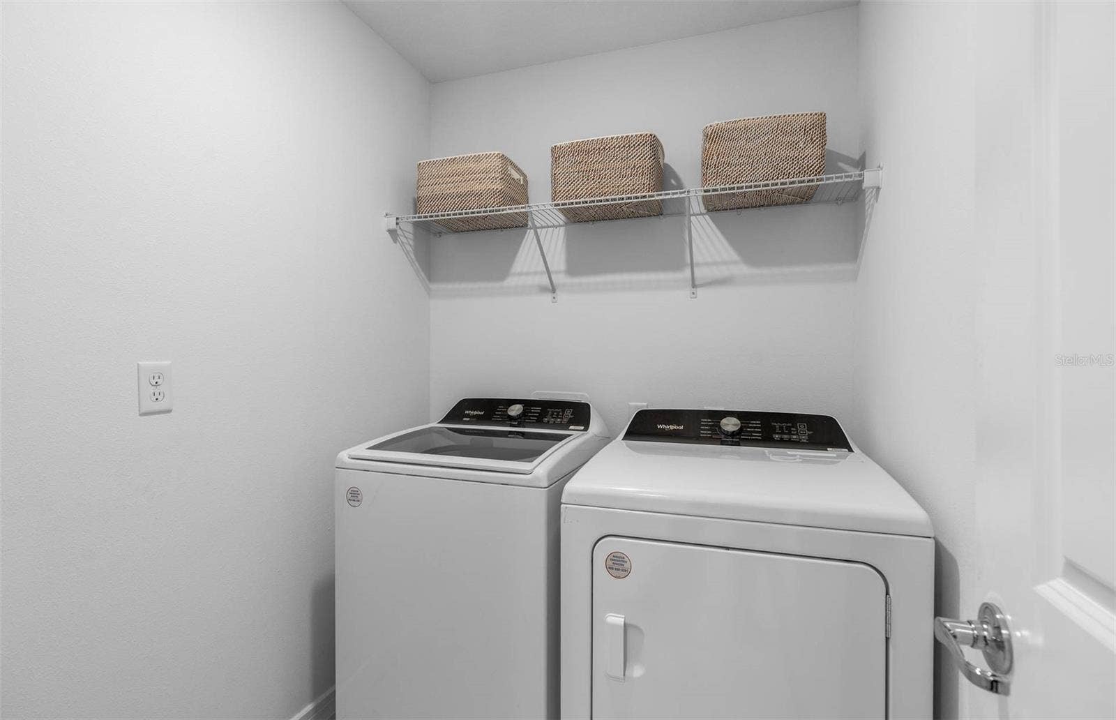 Model Home Design Only. Pictures and furnishings are for illustrative purposes only. Elevations, colors and options may vary. Furniture is for model home staging only.
