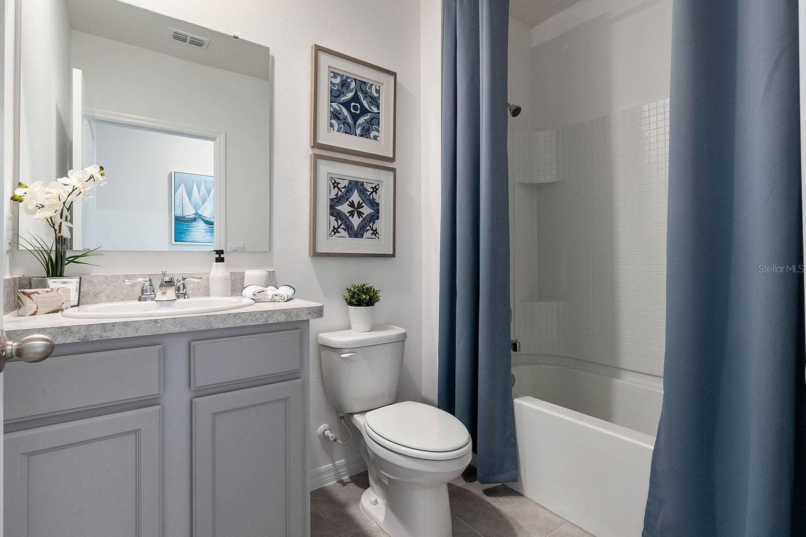 2503 AVALON PARK BOULEVARD, Tavares, FL 32778 2503 AVALON PARK BOULEVARD, Tavares, FL 32778